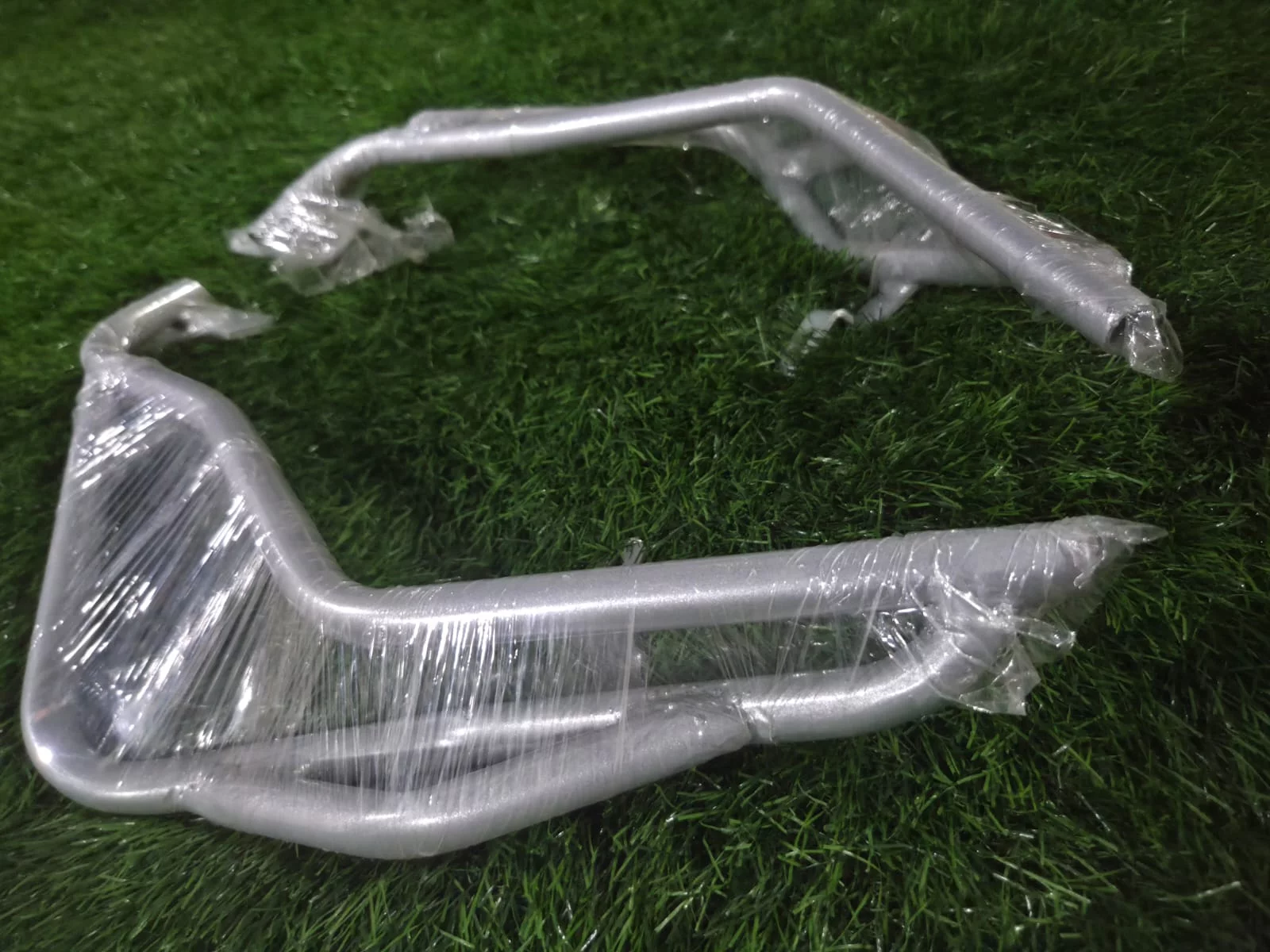 R15 V3 GRAB RAIL