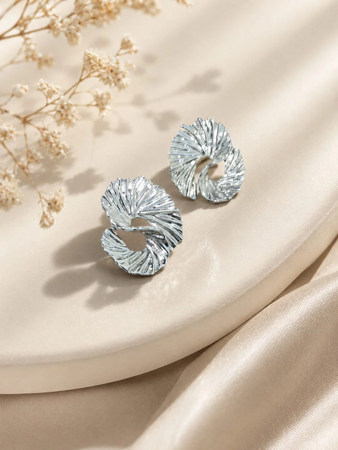 Studs Earrings