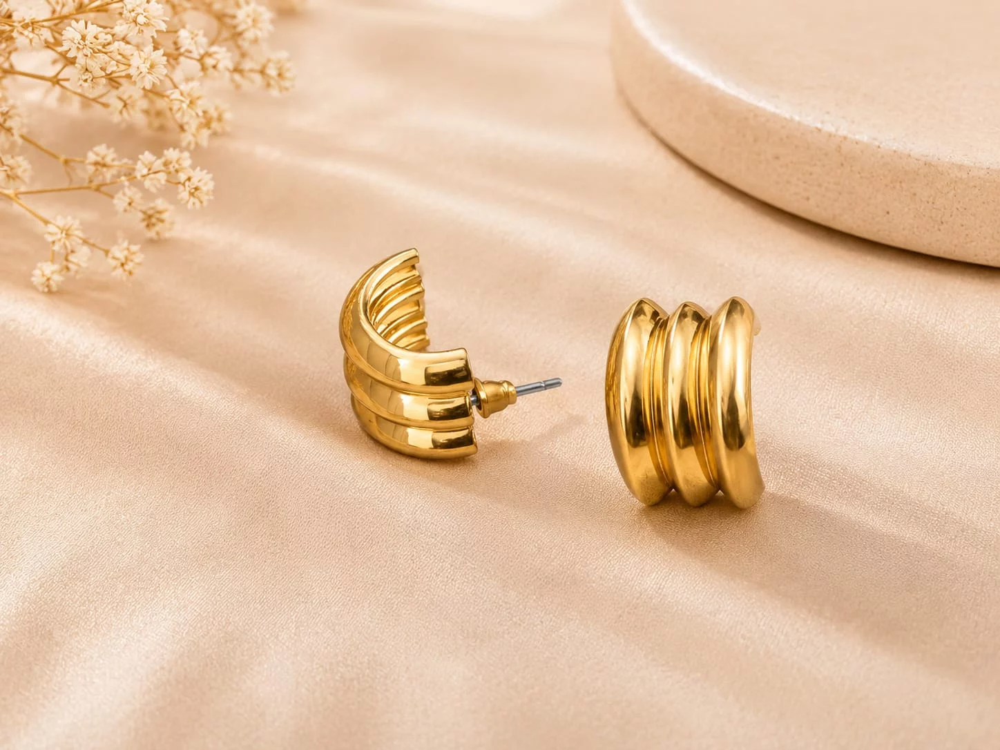 Ribbed Hoop Earrings Kairavi Vijay Nagar, Indore, Madhya Pradesh 452010, India