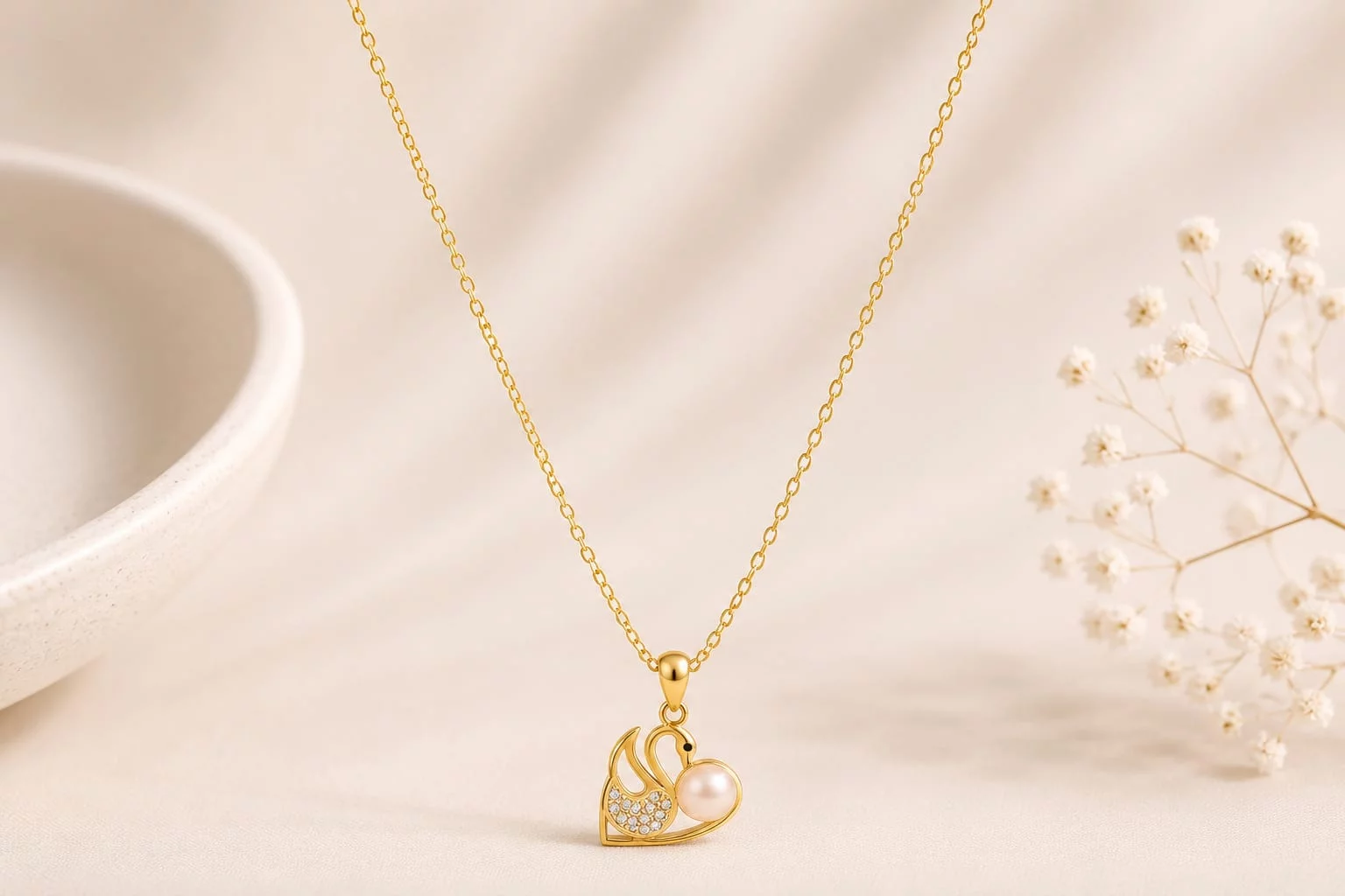 Gold Swan Pearl Pendant Necklace Kairavi Vijay Nagar, Indore, Madhya Pradesh 452010, India