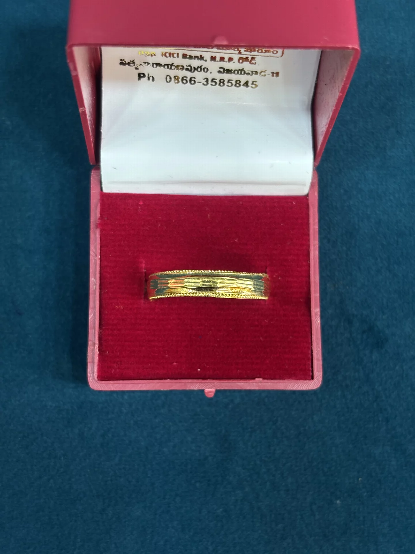 Light weight gents ring Amrutha Jewellers 23-11-7, Nageswara Rao Pantulu Rd, Satyaranayana Puram, Vijayawada, Andhra Pradesh 520011, India