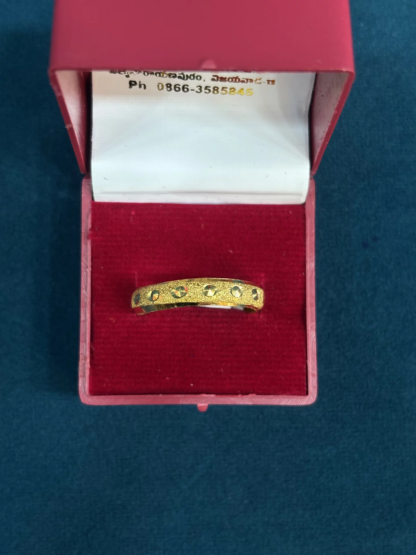 Light Weight Gents Ring Amrutha Jewellers 23-11-7, Nageswara Rao Pantulu Rd, Satyaranayana Puram, Vijayawada, Andhra Pradesh 520011, India