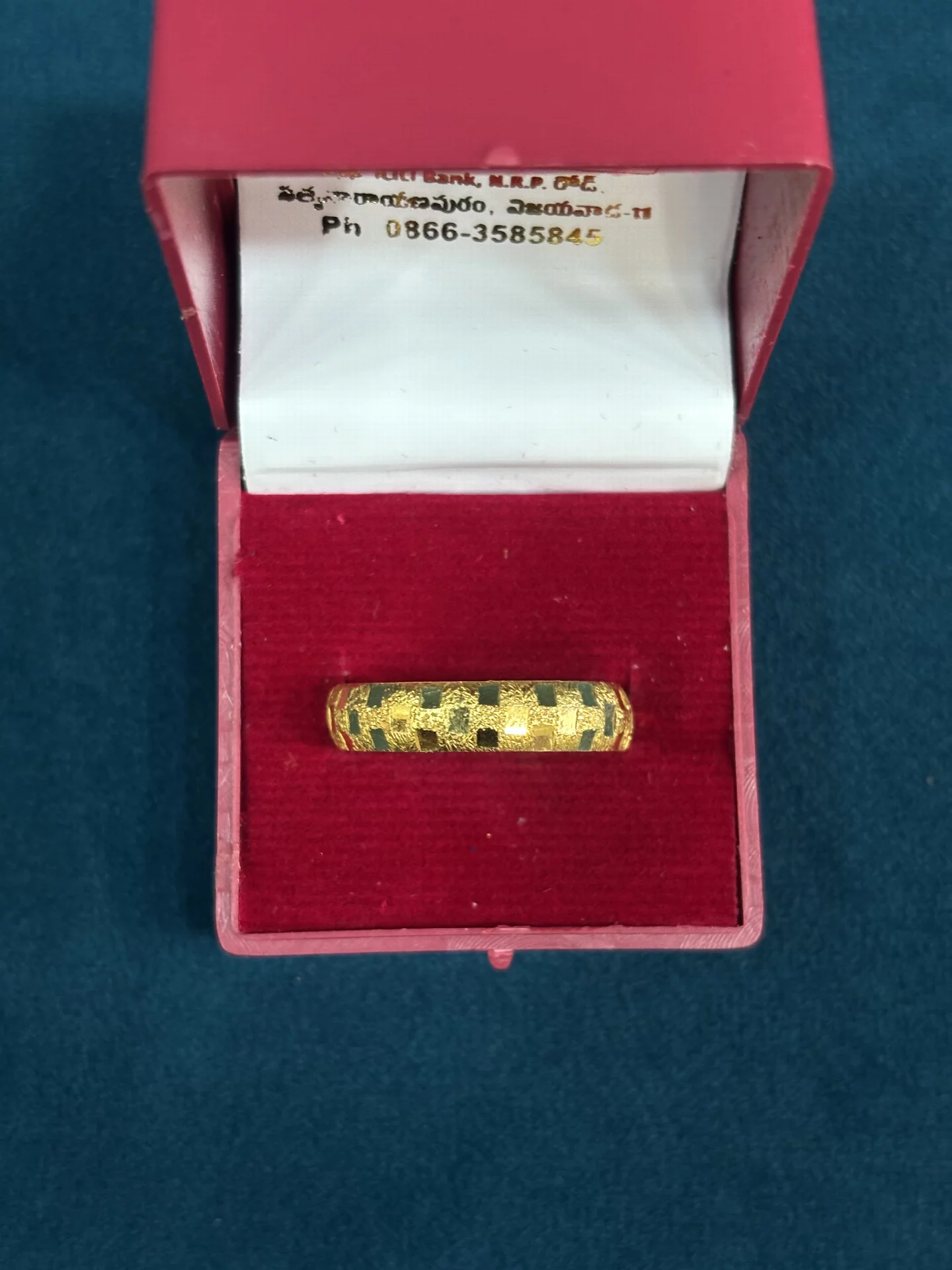 Light weight gents ring Amrutha Jewellers 23-11-7, Nageswara Rao Pantulu Rd, Satyaranayana Puram, Vijayawada, Andhra Pradesh 520011, India