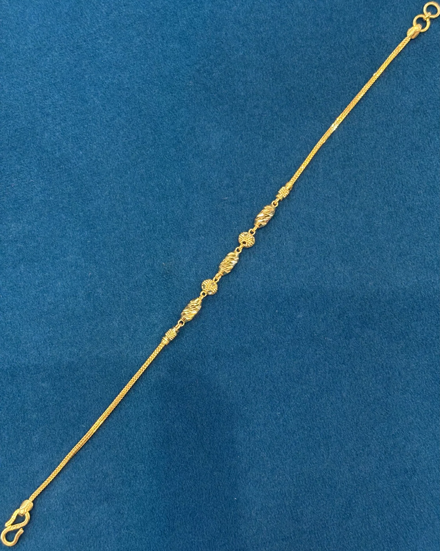 Balls Bracelets Amrutha Jewellers 23-11-7, Nageswara Rao Pantulu Rd, Satyaranayana Puram, Vijayawada, Andhra Pradesh 520011, India