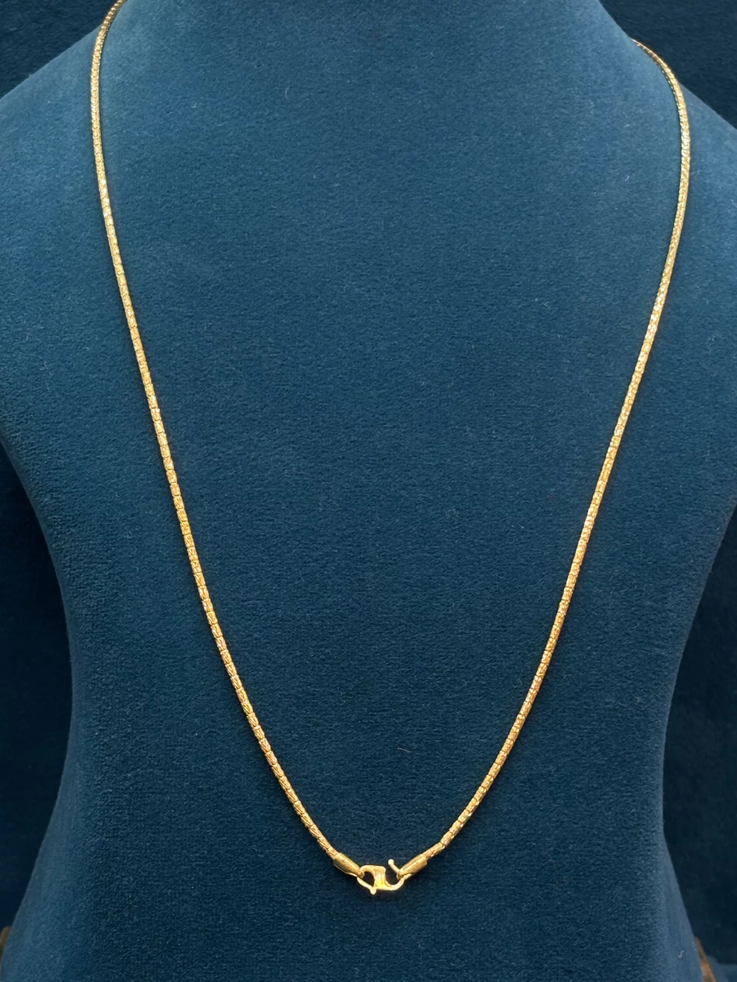 Gold Lightweight Thali Chain Amrutha Jewellers 23-11-7, Nageswara Rao Pantulu Rd, Satyaranayana Puram, Vijayawada, Andhra Pradesh 520011, India