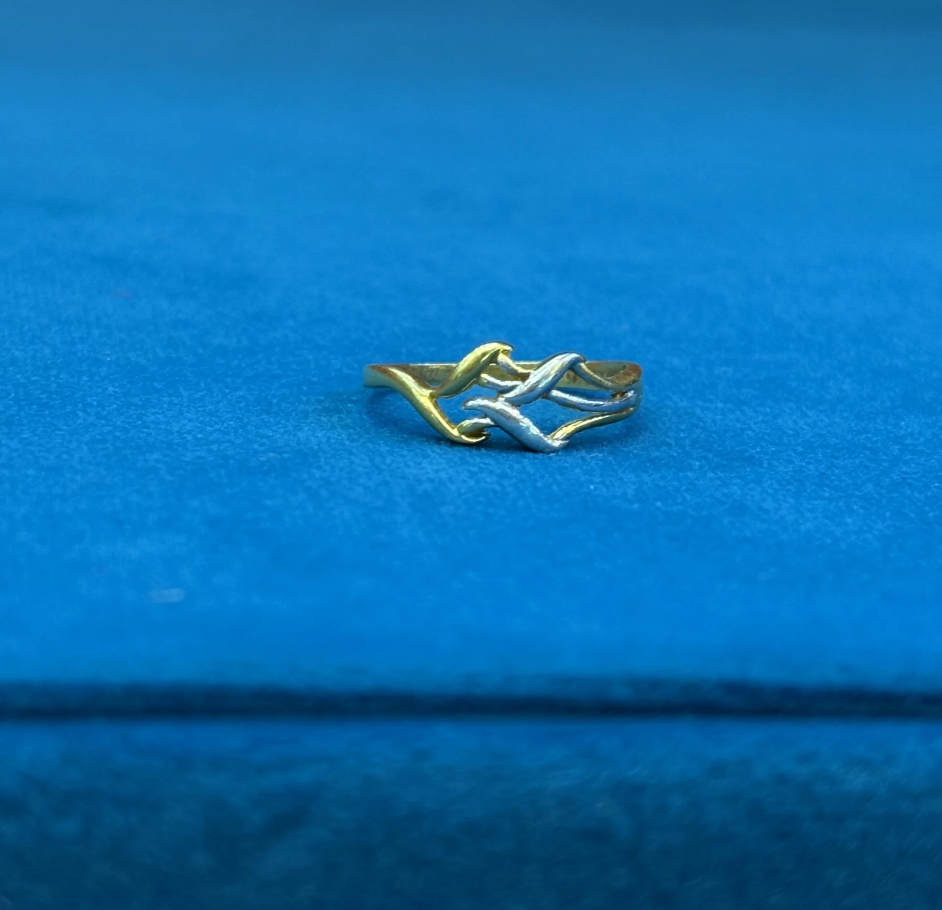 Gold Fancy Ring Amrutha Jewellers 23-11-7, Nageswara Rao Pantulu Rd, Satyaranayana Puram, Vijayawada, Andhra Pradesh 520011, India