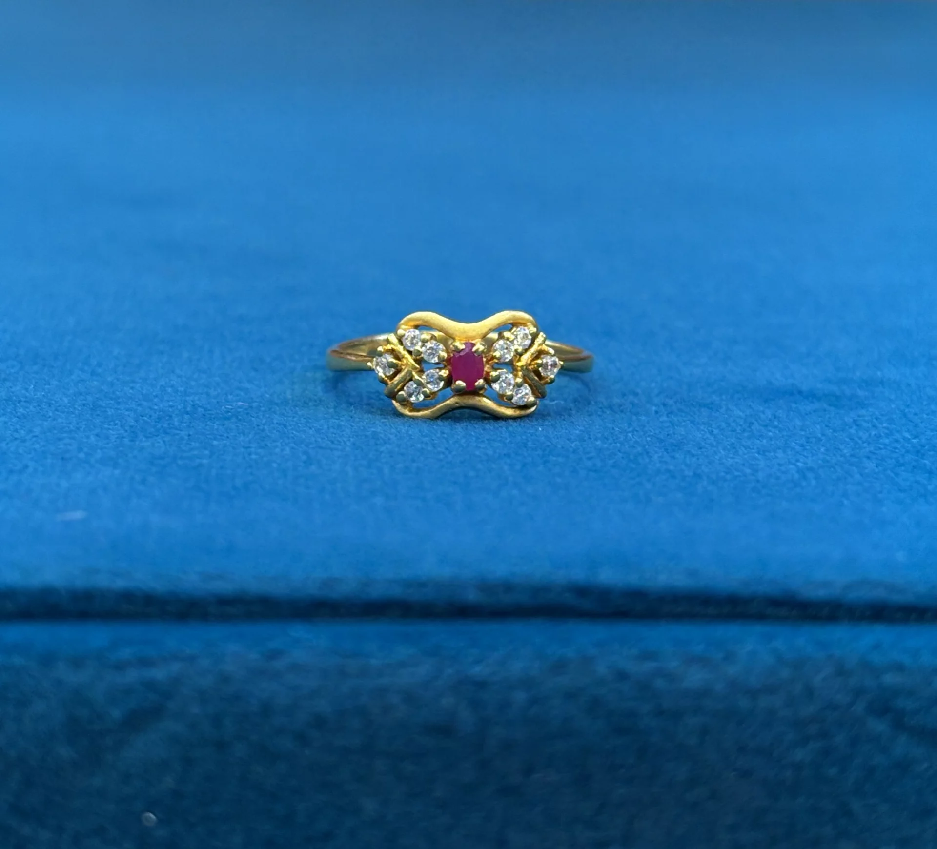 Gold Fancy Ring Amrutha Jewellers 23-11-7, Nageswara Rao Pantulu Rd, Satyaranayana Puram, Vijayawada, Andhra Pradesh 520011, India