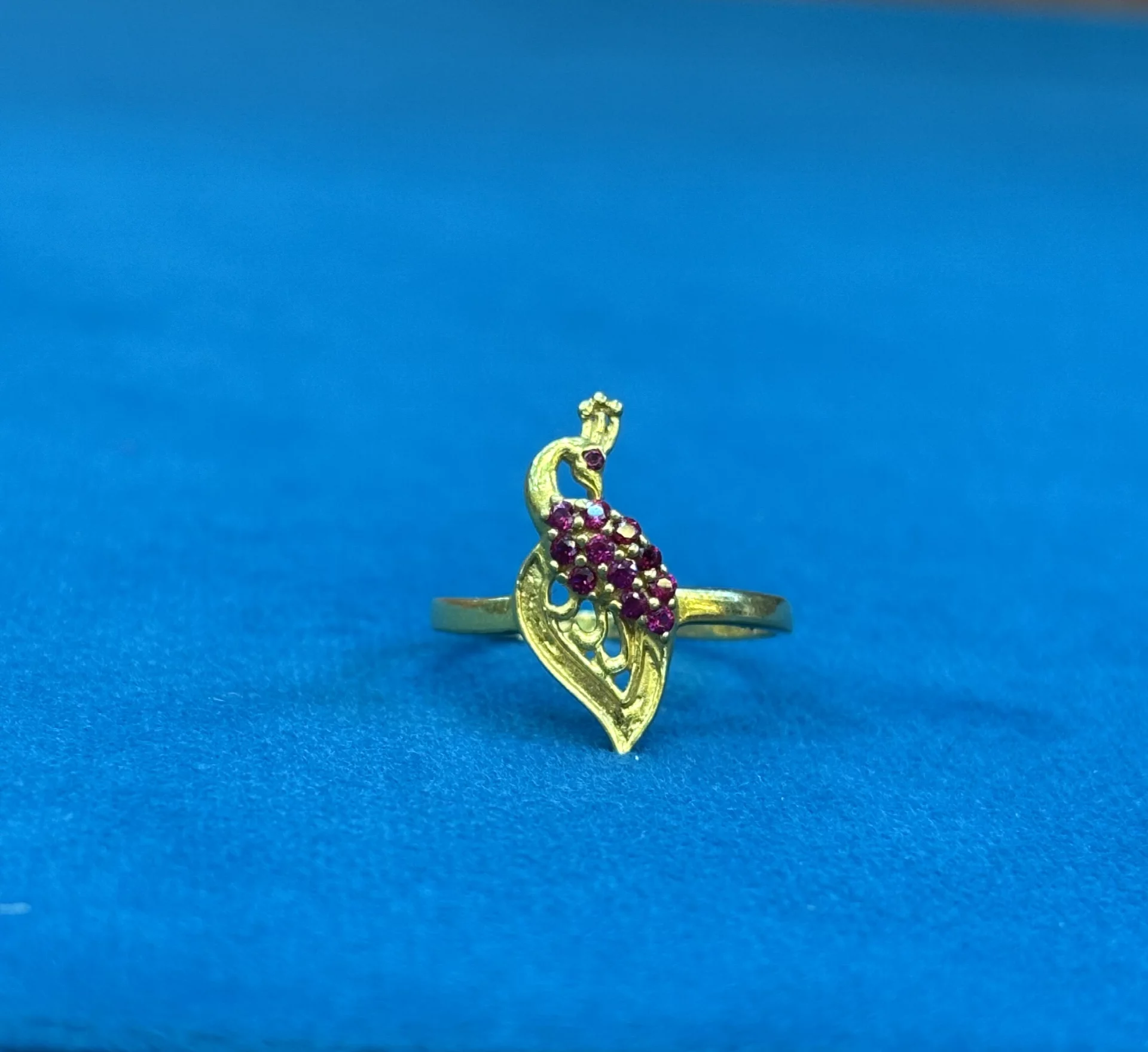 Gold Peacock Ring Amrutha Jewellers 23-11-7, Nageswara Rao Pantulu Rd, Satyaranayana Puram, Vijayawada, Andhra Pradesh 520011, India