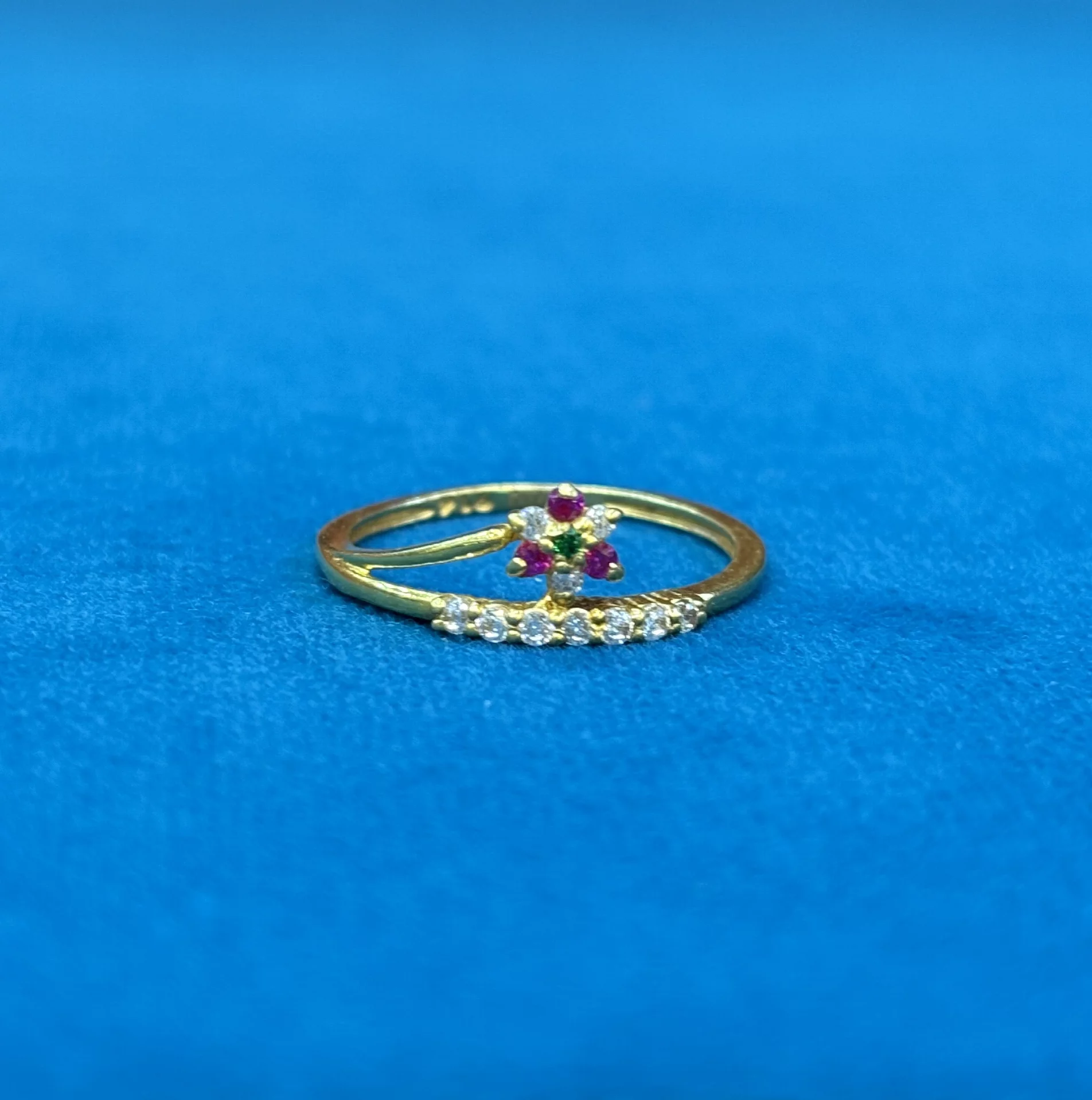 Gold Fancy Ring Amrutha Jewellers 23-11-7, Nageswara Rao Pantulu Rd, Satyaranayana Puram, Vijayawada, Andhra Pradesh 520011, India
