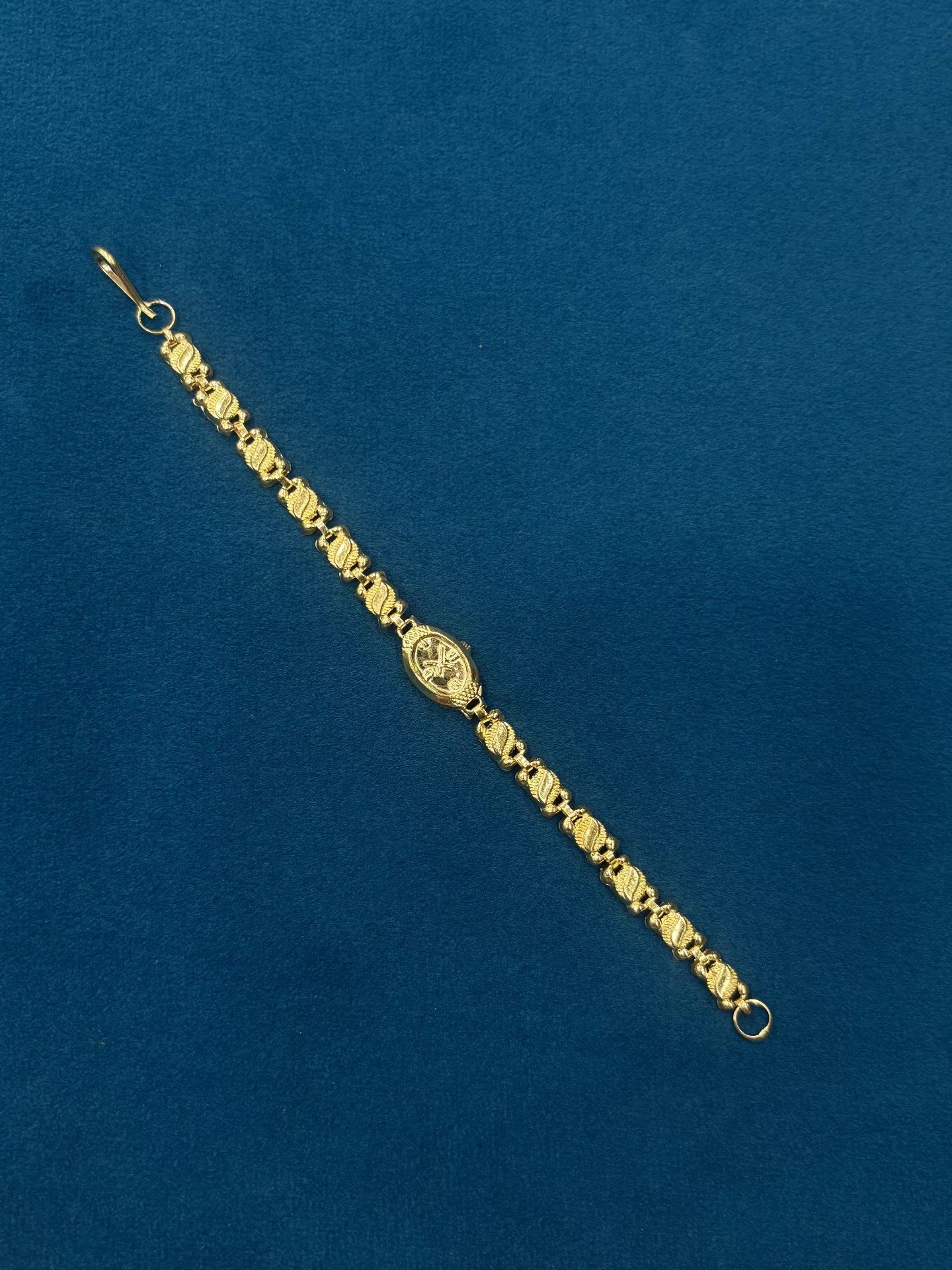 Gold Baby Bracelet Amrutha Jewellers 23-11-7, Nageswara Rao Pantulu Rd, Satyaranayana Puram, Vijayawada, Andhra Pradesh 520011, India