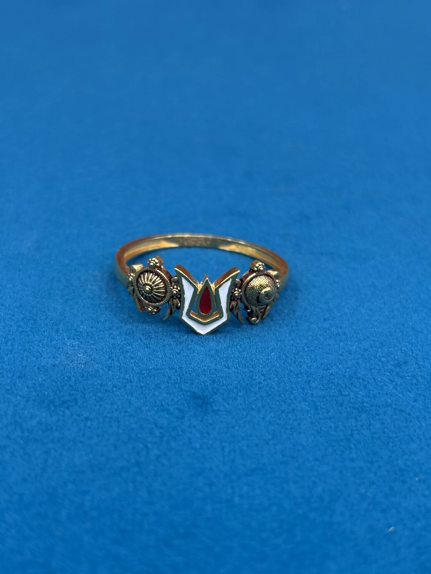 Gold Balaji Namam Ring Amrutha Jewellers 23-11-7, Nageswara Rao Pantulu Rd, Satyaranayana Puram, Vijayawada, Andhra Pradesh 520011, India