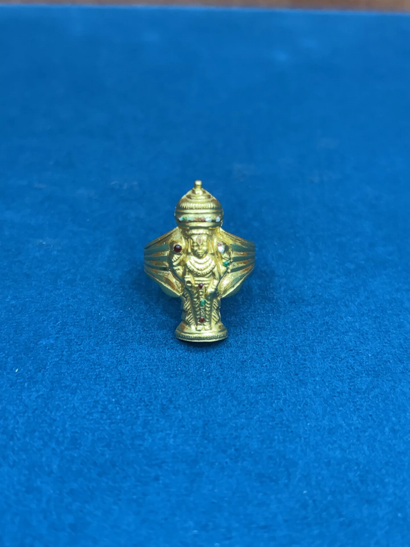 Gold Balaji Ring Amrutha Jewellers 23-11-7, Nageswara Rao Pantulu Rd, Satyaranayana Puram, Vijayawada, Andhra Pradesh 520011, India