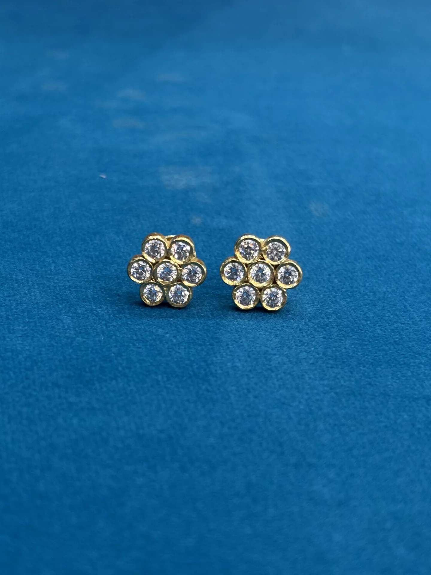 Gold Diddulu Amrutha Jewellers 23-11-7, Nageswara Rao Pantulu Rd, Satyaranayana Puram, Vijayawada, Andhra Pradesh 520011, India