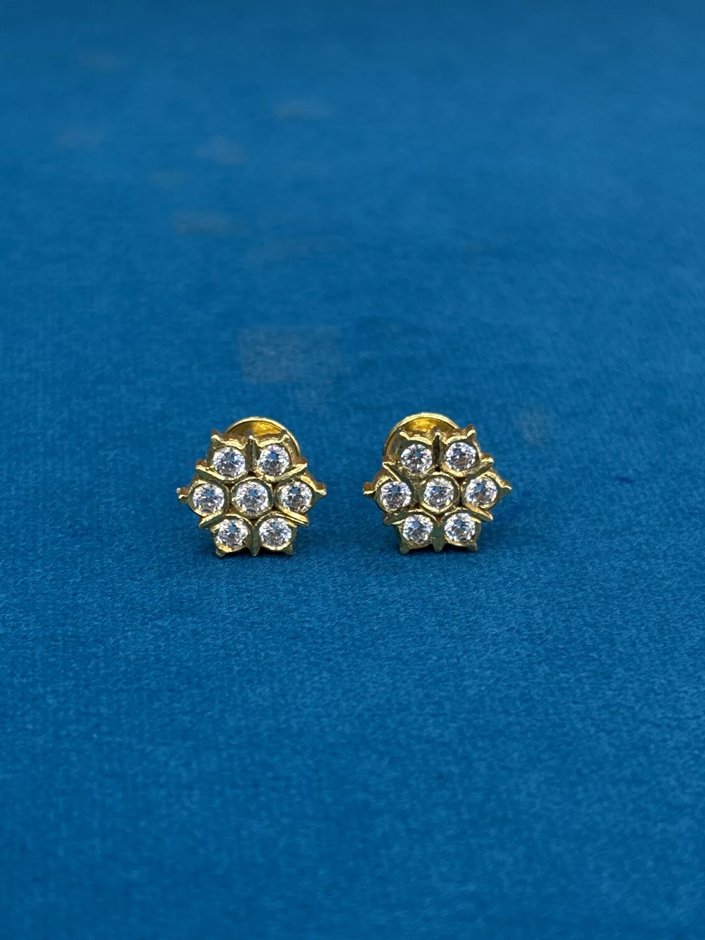 Gold Dhidhulu Amrutha Jewellers 23-11-7, Nageswara Rao Pantulu Rd, Satyaranayana Puram, Vijayawada, Andhra Pradesh 520011, India