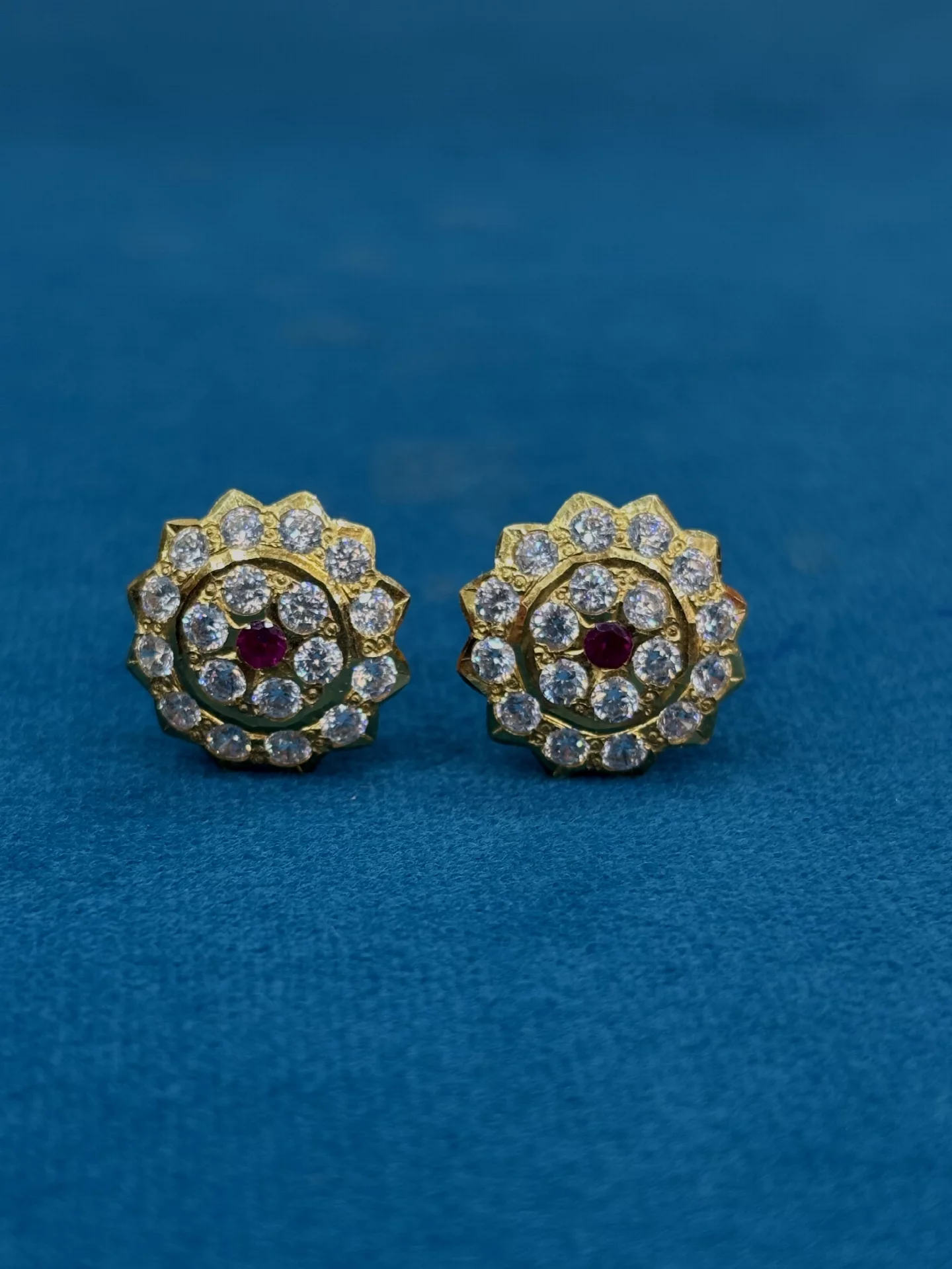 Gold Dhidhulu Amrutha Jewellers 23-11-7, Nageswara Rao Pantulu Rd, Satyaranayana Puram, Vijayawada, Andhra Pradesh 520011, India