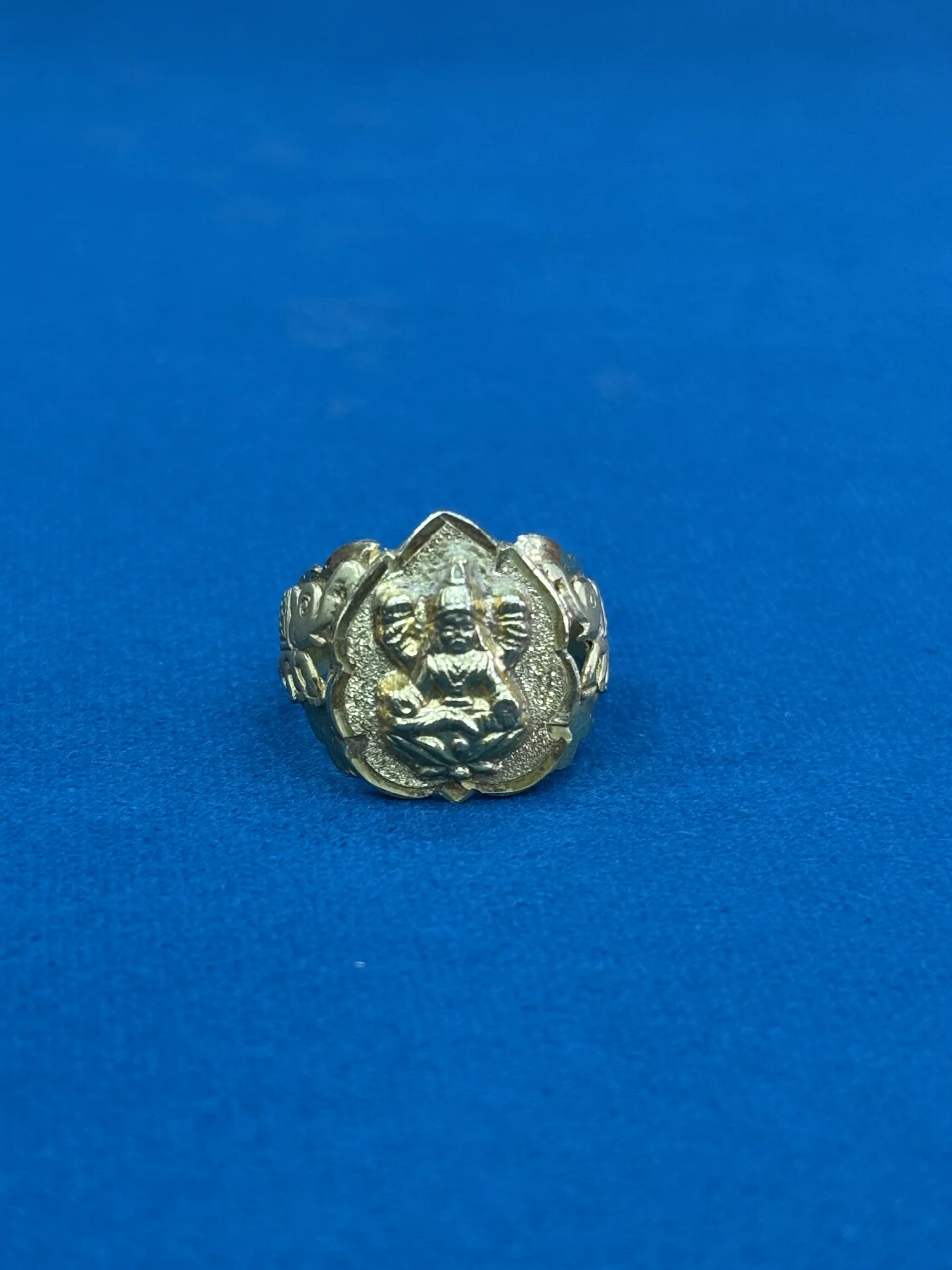 Gold Lakshmi Devi Ring Amrutha Jewellers 23-11-7, Nageswara Rao Pantulu Rd, Satyaranayana Puram, Vijayawada, Andhra Pradesh 520011, India