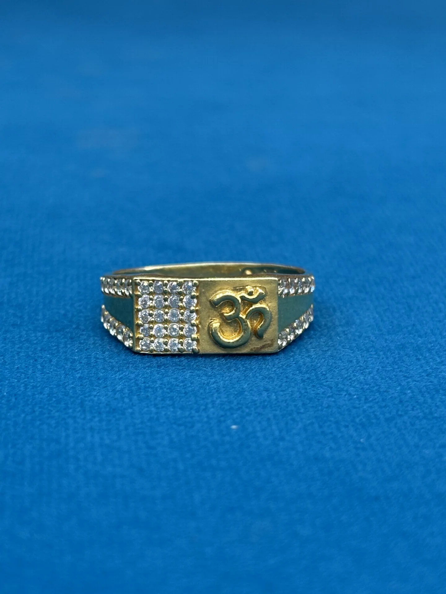 Gents Rings Amrutha Jewellers 23-11-7, Nageswara Rao Pantulu Rd, Satyaranayana Puram, Vijayawada, Andhra Pradesh 520011, India