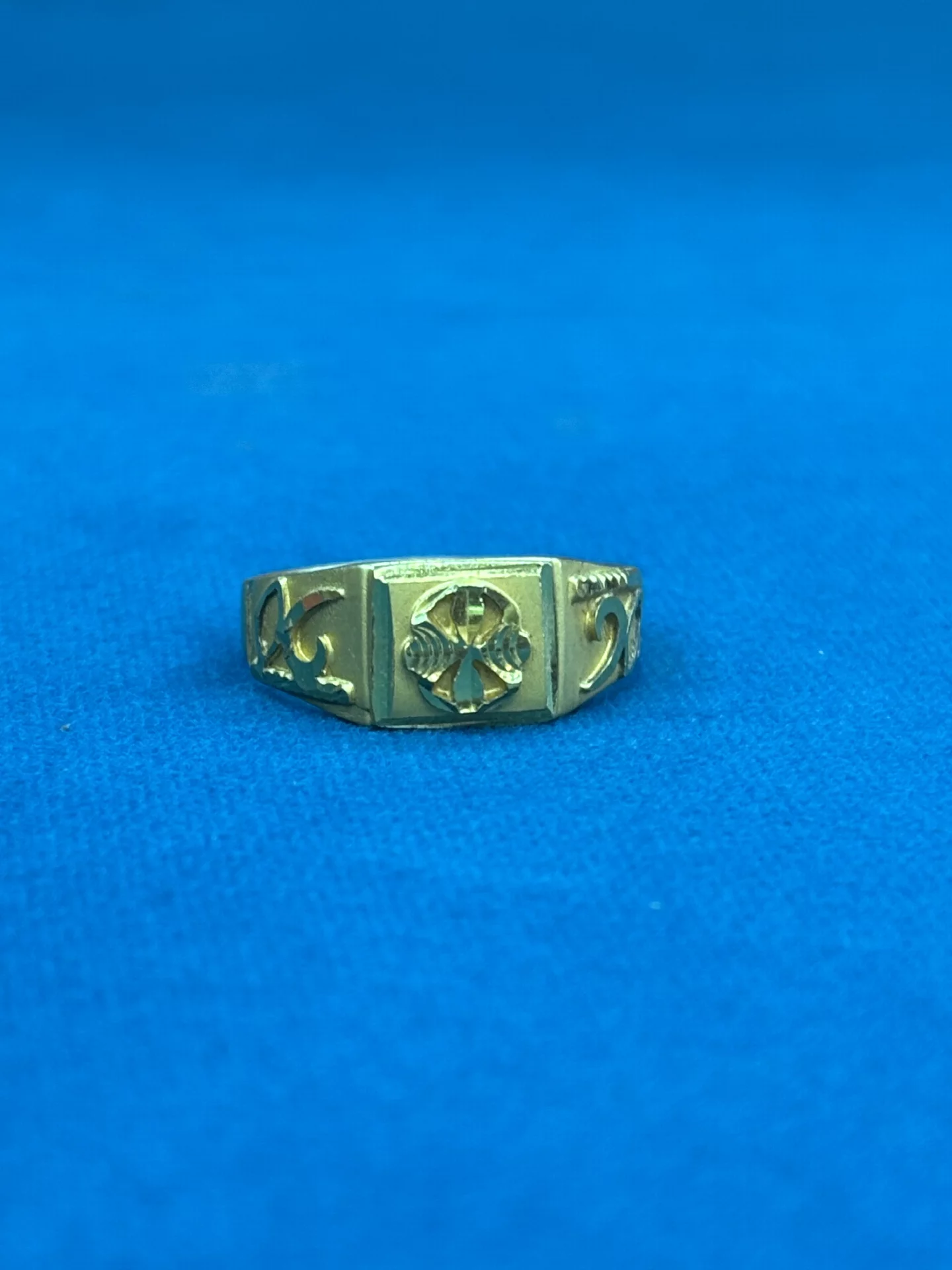 Gents Rings Amrutha Jewellers 23-11-7, Nageswara Rao Pantulu Rd, Satyaranayana Puram, Vijayawada, Andhra Pradesh 520011, India