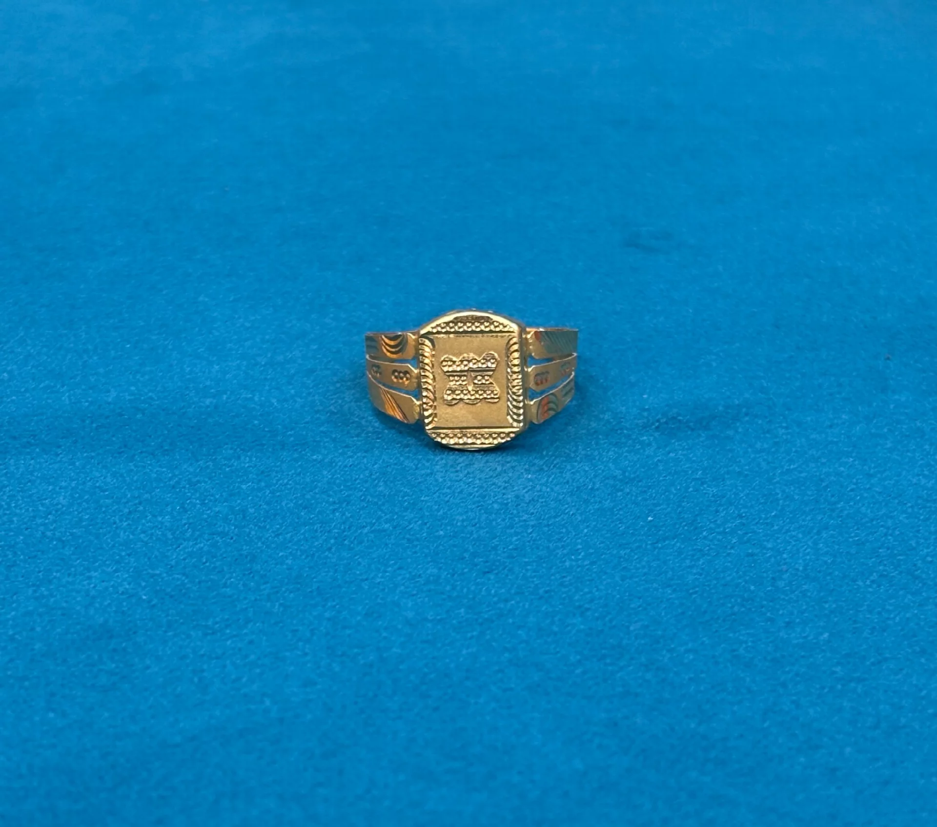 Gents Rings Amrutha Jewellers 23-11-7, Nageswara Rao Pantulu Rd, Satyaranayana Puram, Vijayawada, Andhra Pradesh 520011, India