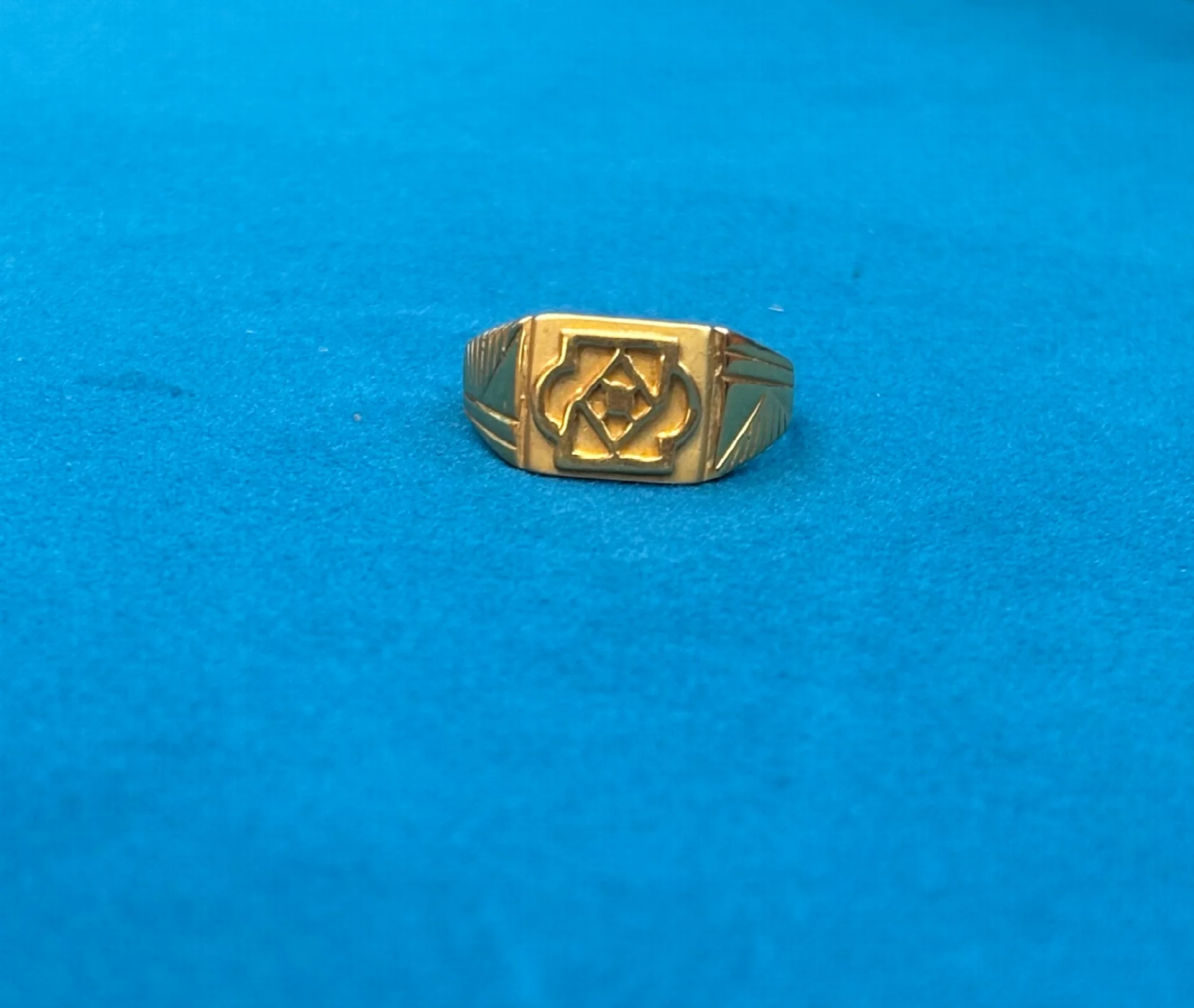 Gents Rings Amrutha Jewellers 23-11-7, Nageswara Rao Pantulu Rd, Satyaranayana Puram, Vijayawada, Andhra Pradesh 520011, India