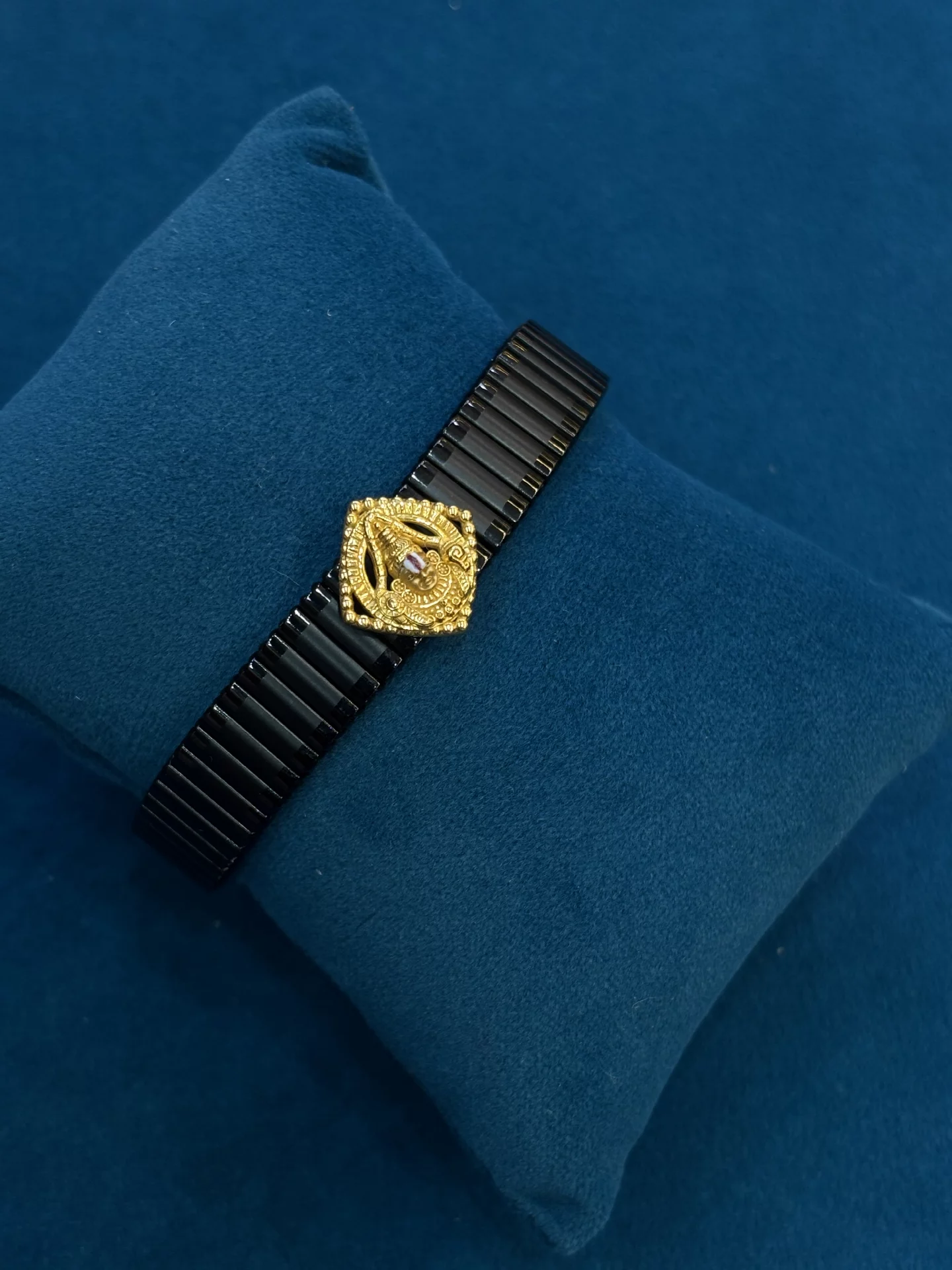 Balaji Jelly Band Amrutha Jewellers 23-11-7, Nageswara Rao Pantulu Rd, Satyaranayana Puram, Vijayawada, Andhra Pradesh 520011, India