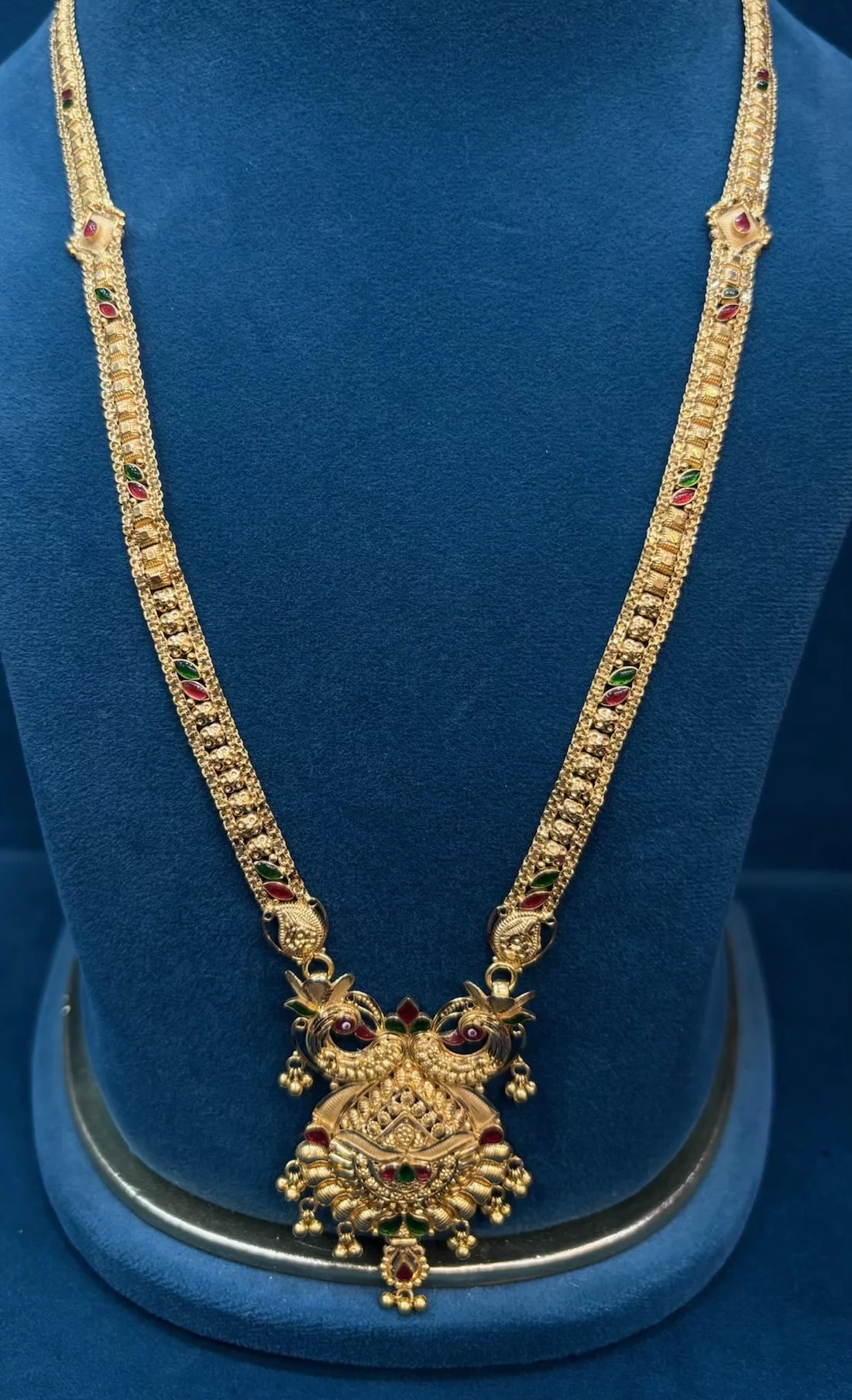 Gold haaram Amrutha Jewellers 23-11-7, Nageswara Rao Pantulu Rd, Satyaranayana Puram, Vijayawada, Andhra Pradesh 520011, India