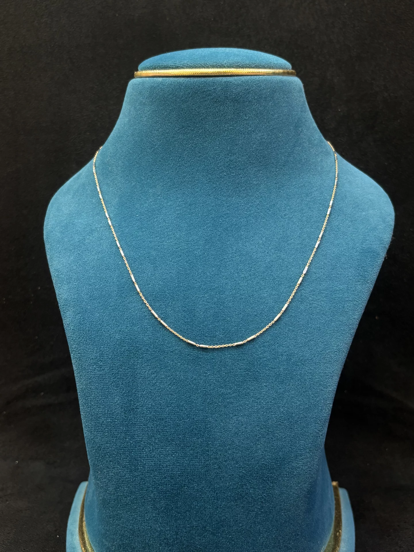 18ct Chain Amrutha Jewellers 23-11-7, Nageswara Rao Pantulu Rd, Satyaranayana Puram, Vijayawada, Andhra Pradesh 520011, India