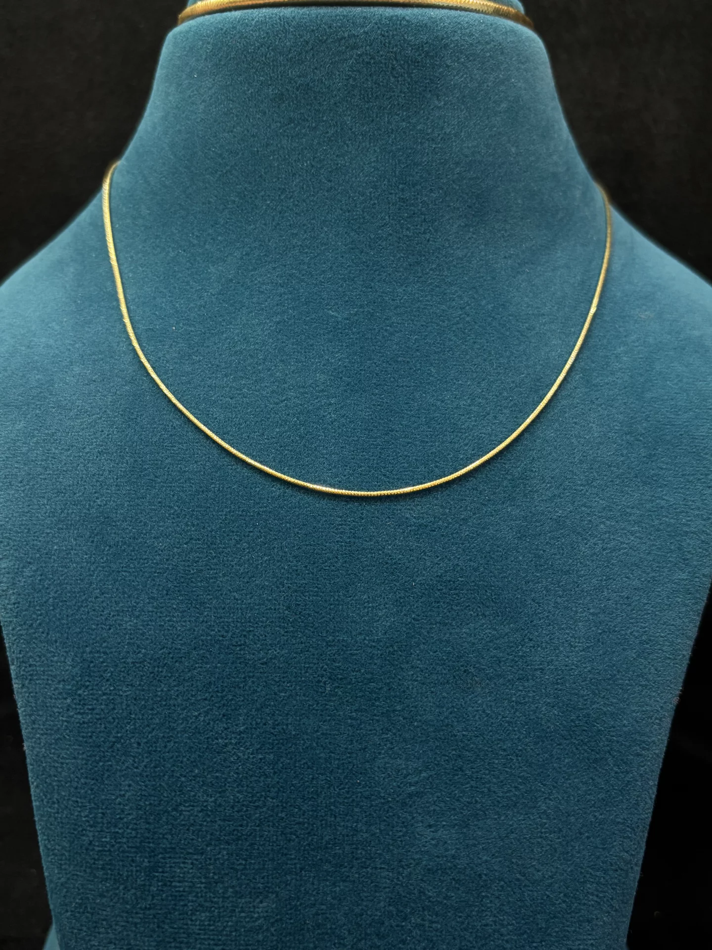18ct Chain Amrutha Jewellers 23-11-7, Nageswara Rao Pantulu Rd, Satyaranayana Puram, Vijayawada, Andhra Pradesh 520011, India