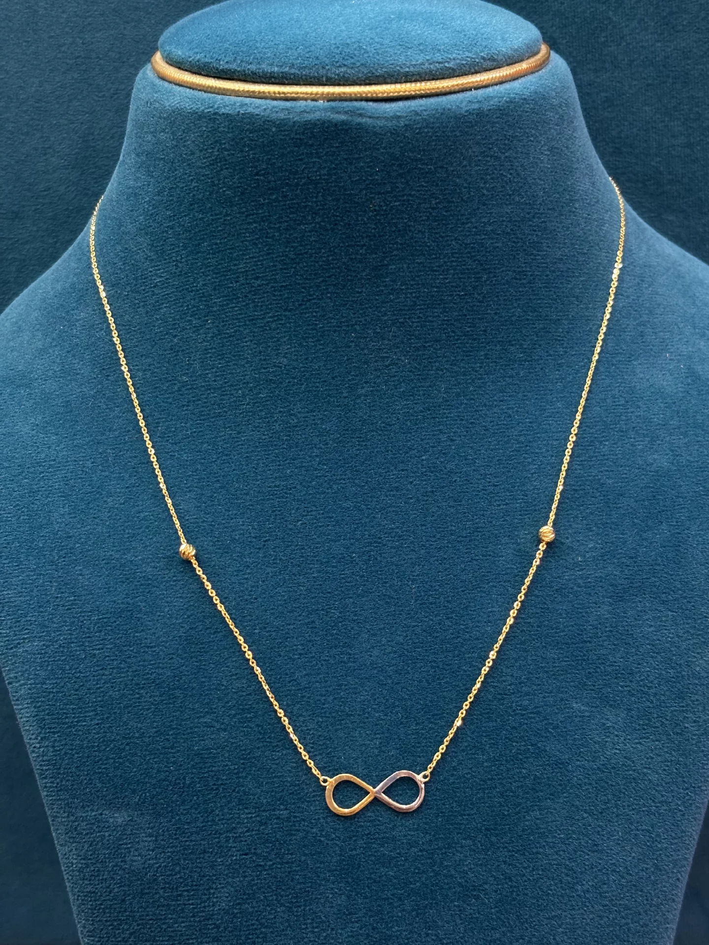 Gold Ladies Chains Amrutha Jewellers 23-11-7, Nageswara Rao Pantulu Rd, Satyaranayana Puram, Vijayawada, Andhra Pradesh 520011, India