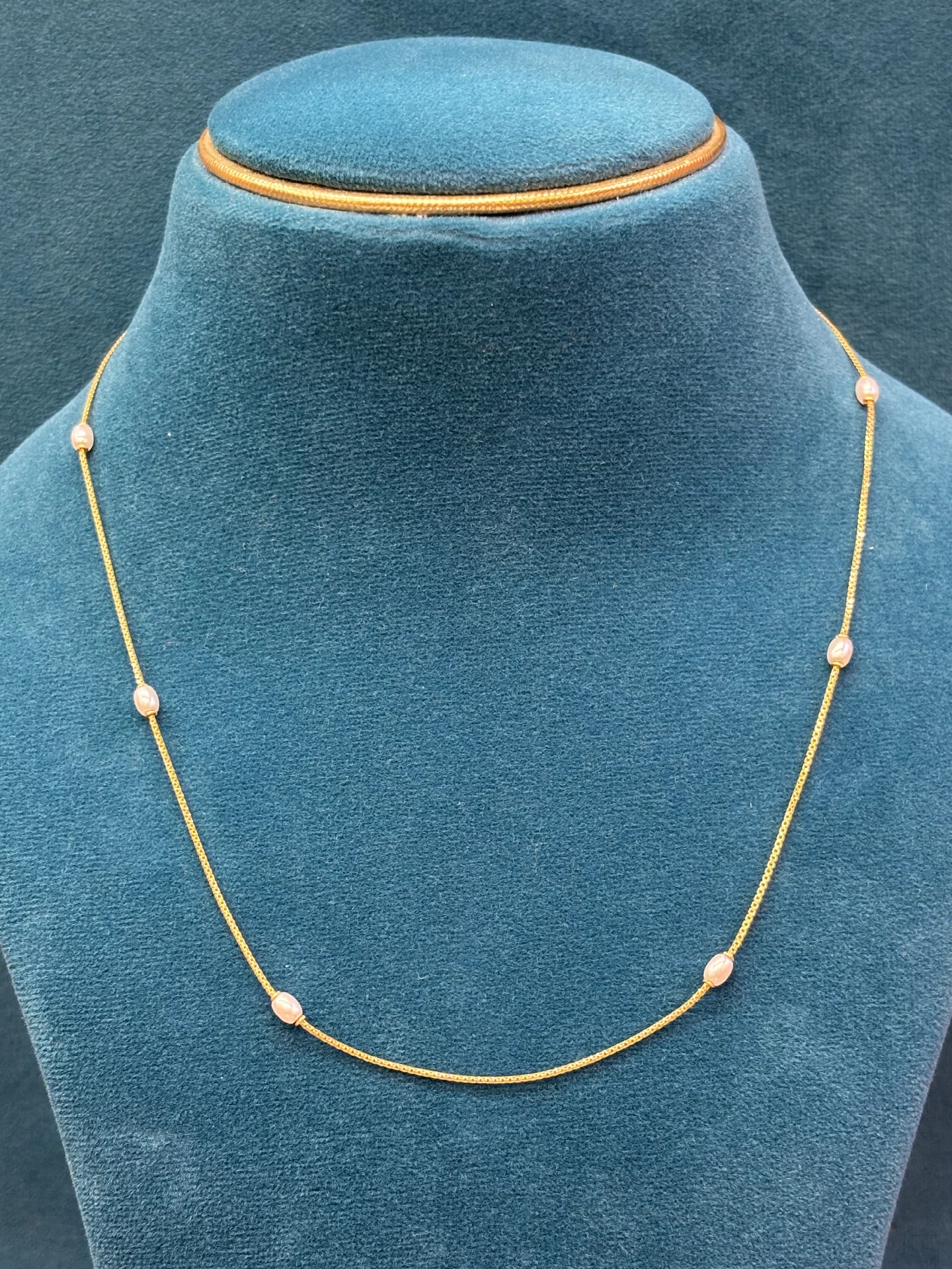 Gold Ladies Chains Amrutha Jewellers 23-11-7, Nageswara Rao Pantulu Rd, Satyaranayana Puram, Vijayawada, Andhra Pradesh 520011, India