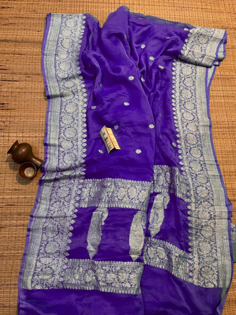 Pure Banarasi Khaddi Chiffon Silk Saree-https://i-media.vyaparify.com/vcards/products/32180/WhatsApp-Image-2024-03-11-at-12.09.56.jpeg Image