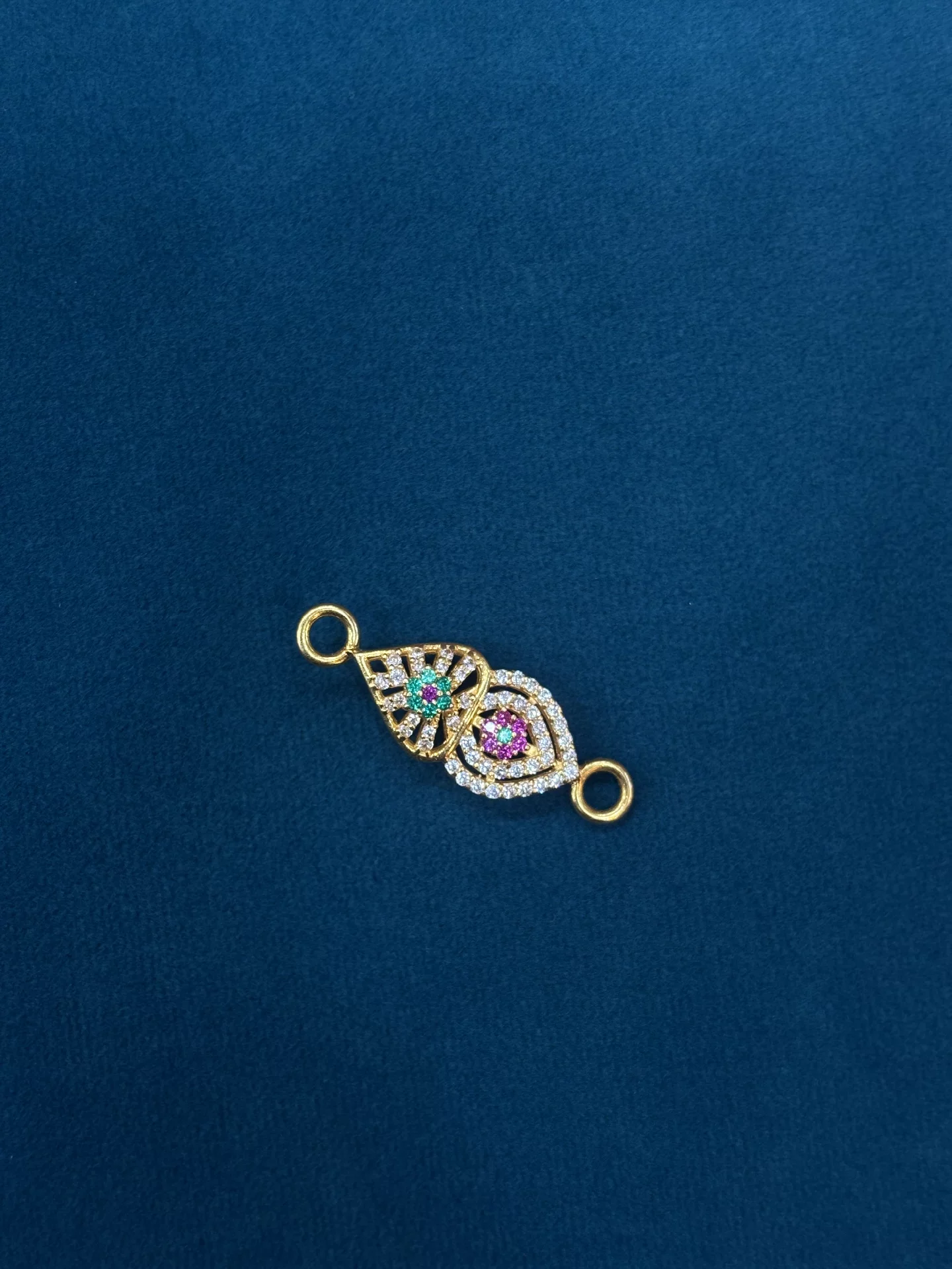 Gold Side Lockets