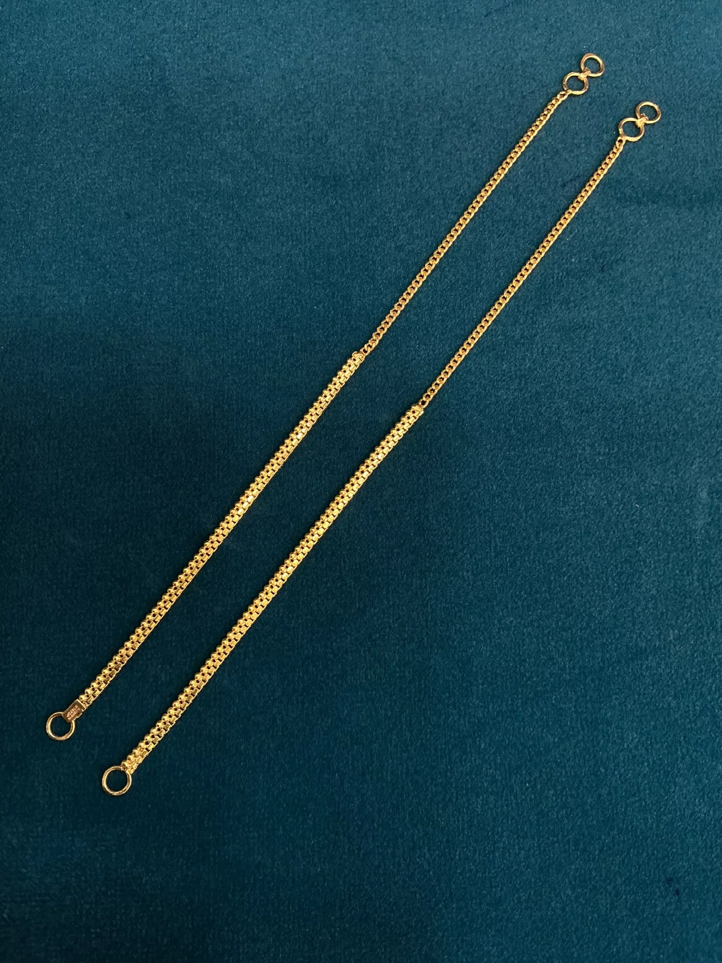 Gold Chuttu Matilu, Plain Box-Link Chain (4.50 g)