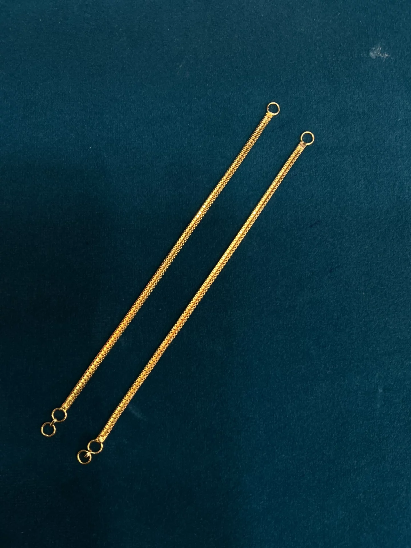 Gold Chuttu Matilu, Plain Flat-Link Chain (4.25 g)