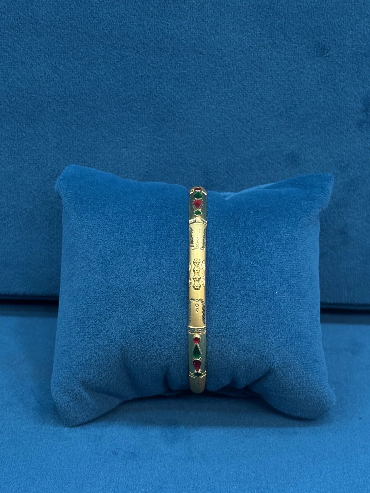 Gold Single Bangle
