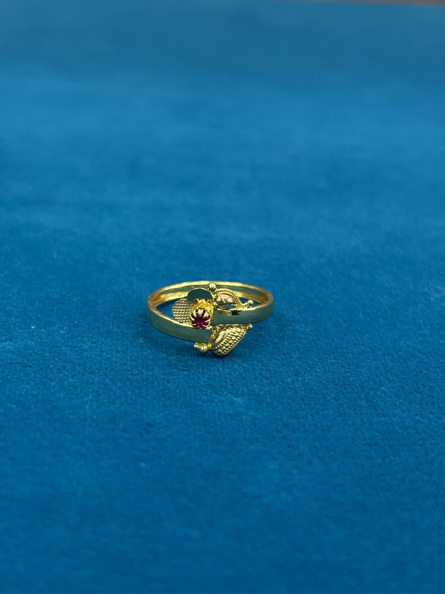 Light Weight Ring
