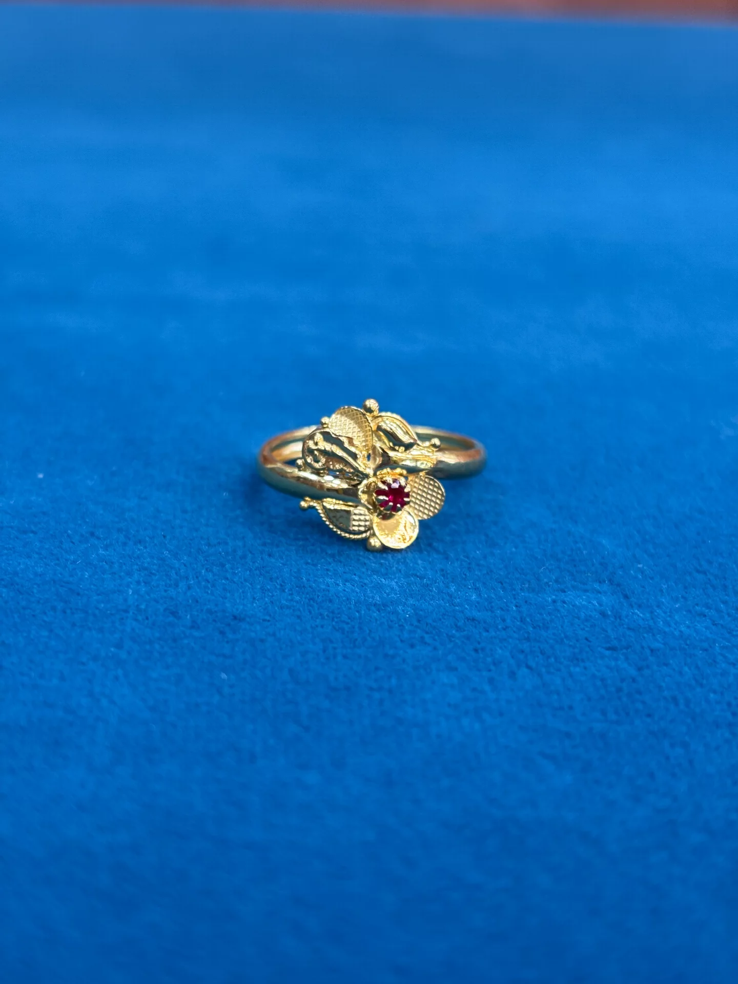 Light Weight Ring