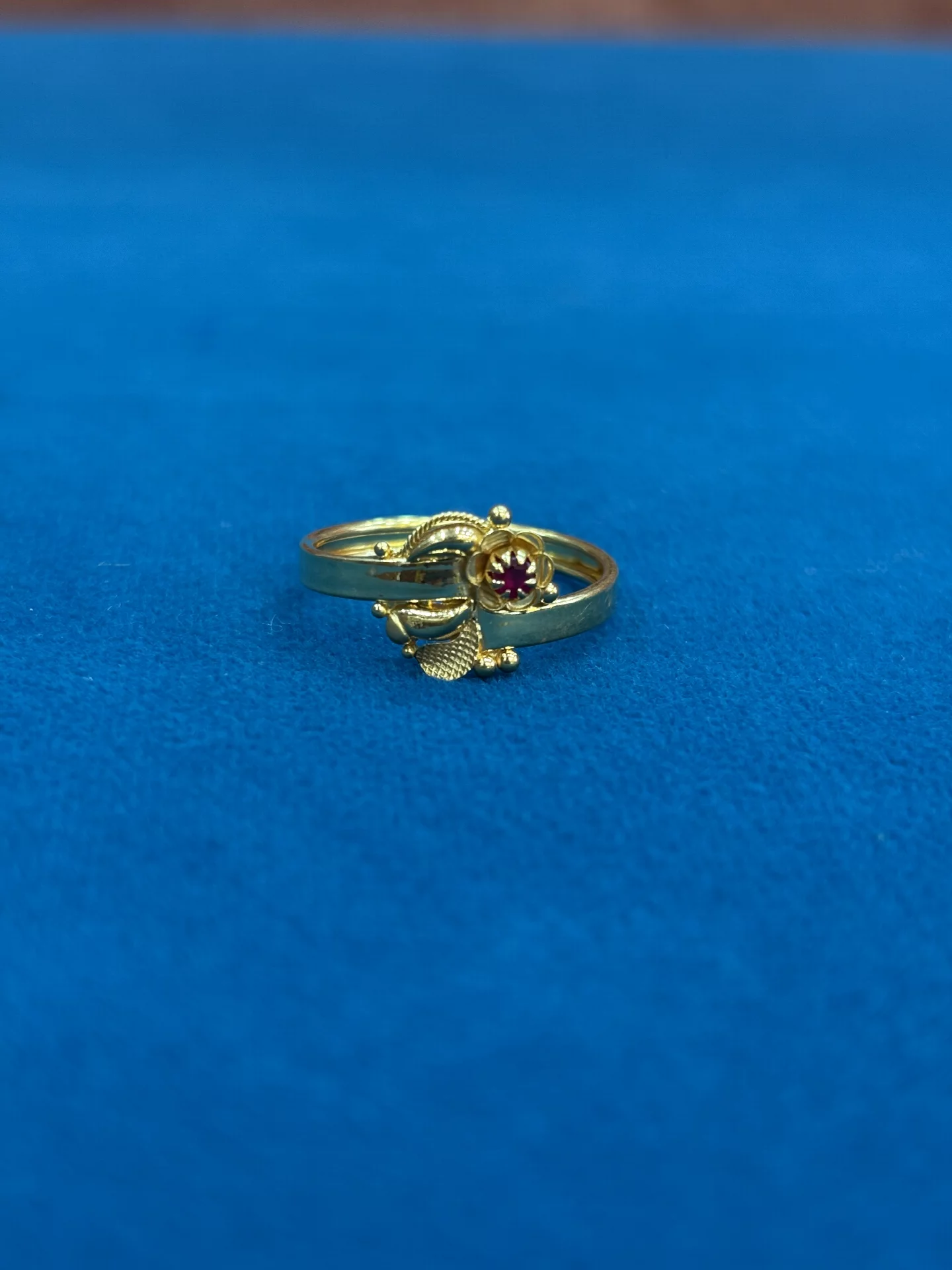 Light Weight Ring