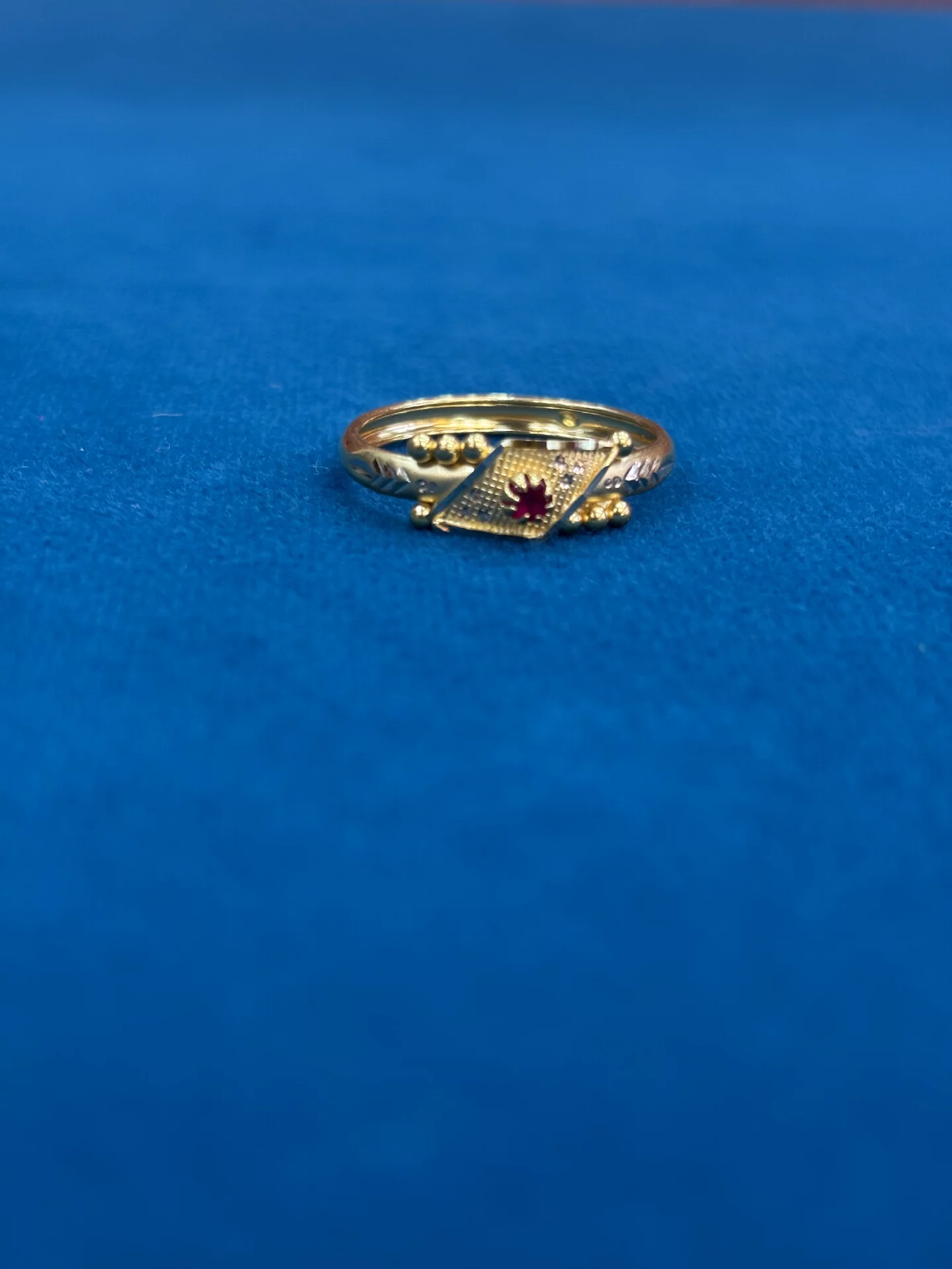 Light Weight Ring