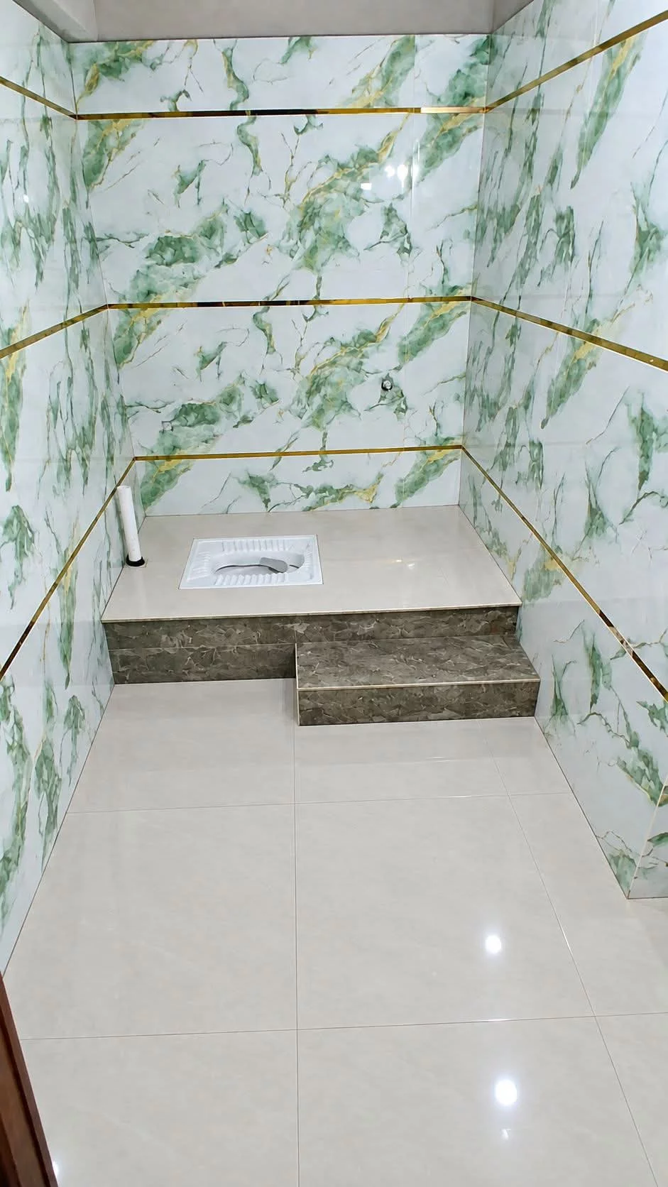 Jhonson Tiles, Somany Tiles National Marble S1, National Marble Hire Road, Near Indian Petrol Pump, Babua Kalan, Dhanbad, Jharkhand 828104, India