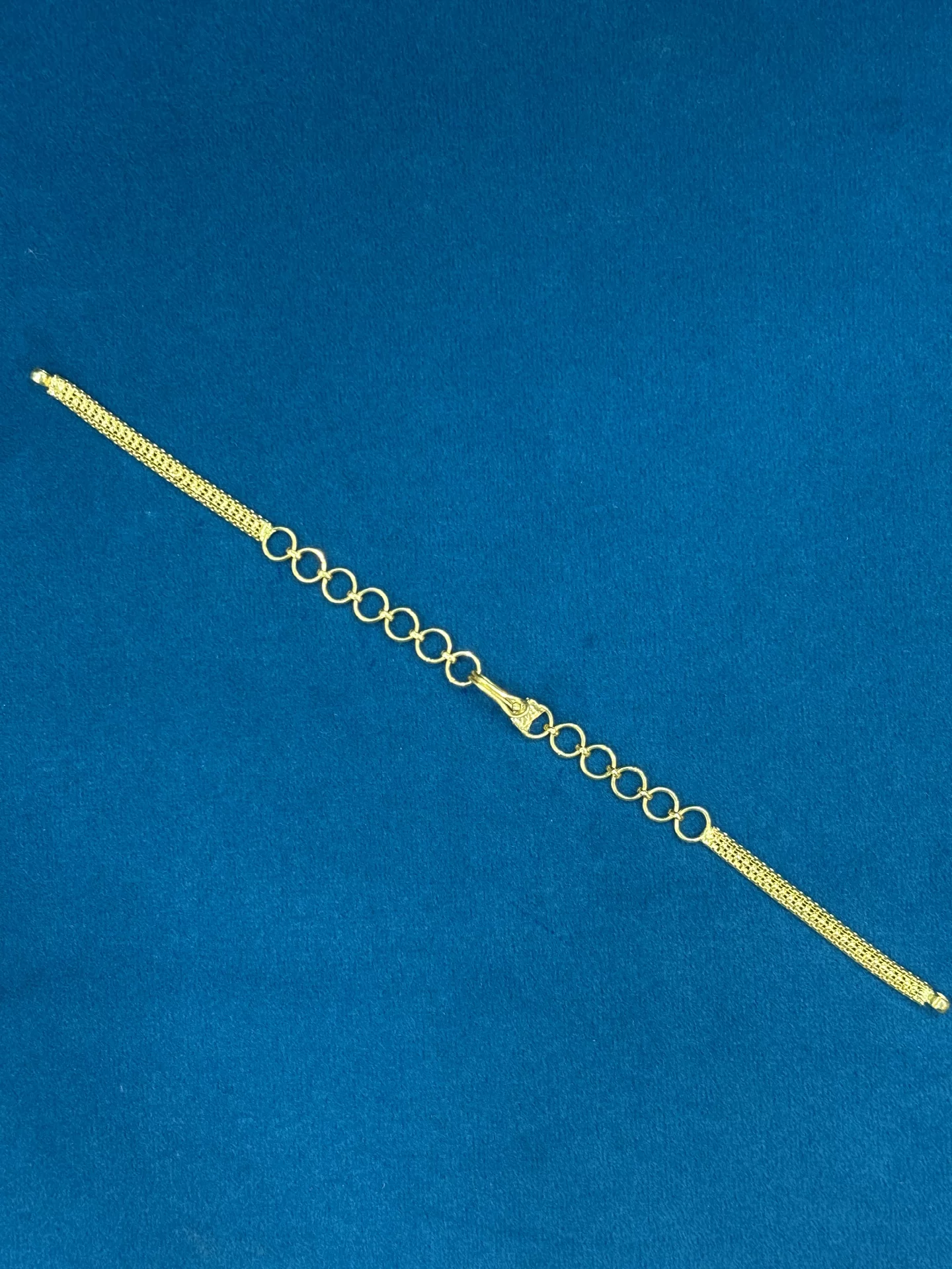 Gold Backchains