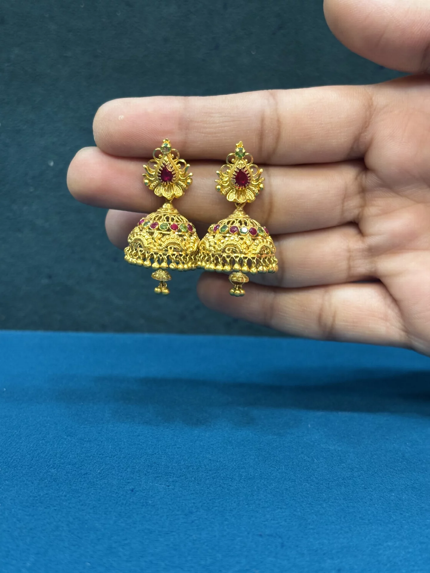Jhumkas
