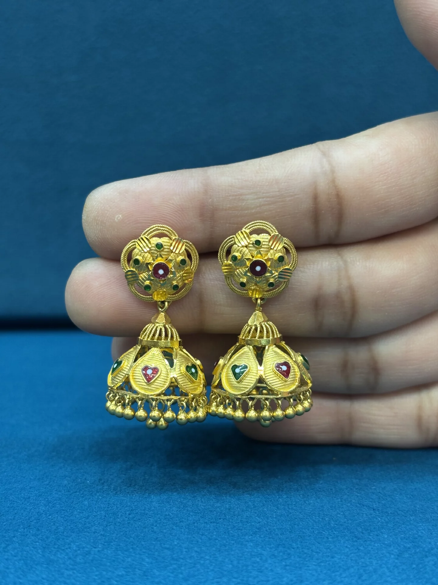 Jhumkas