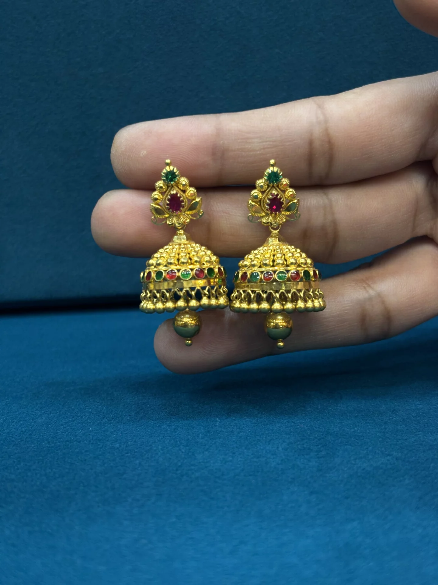Jhumkas