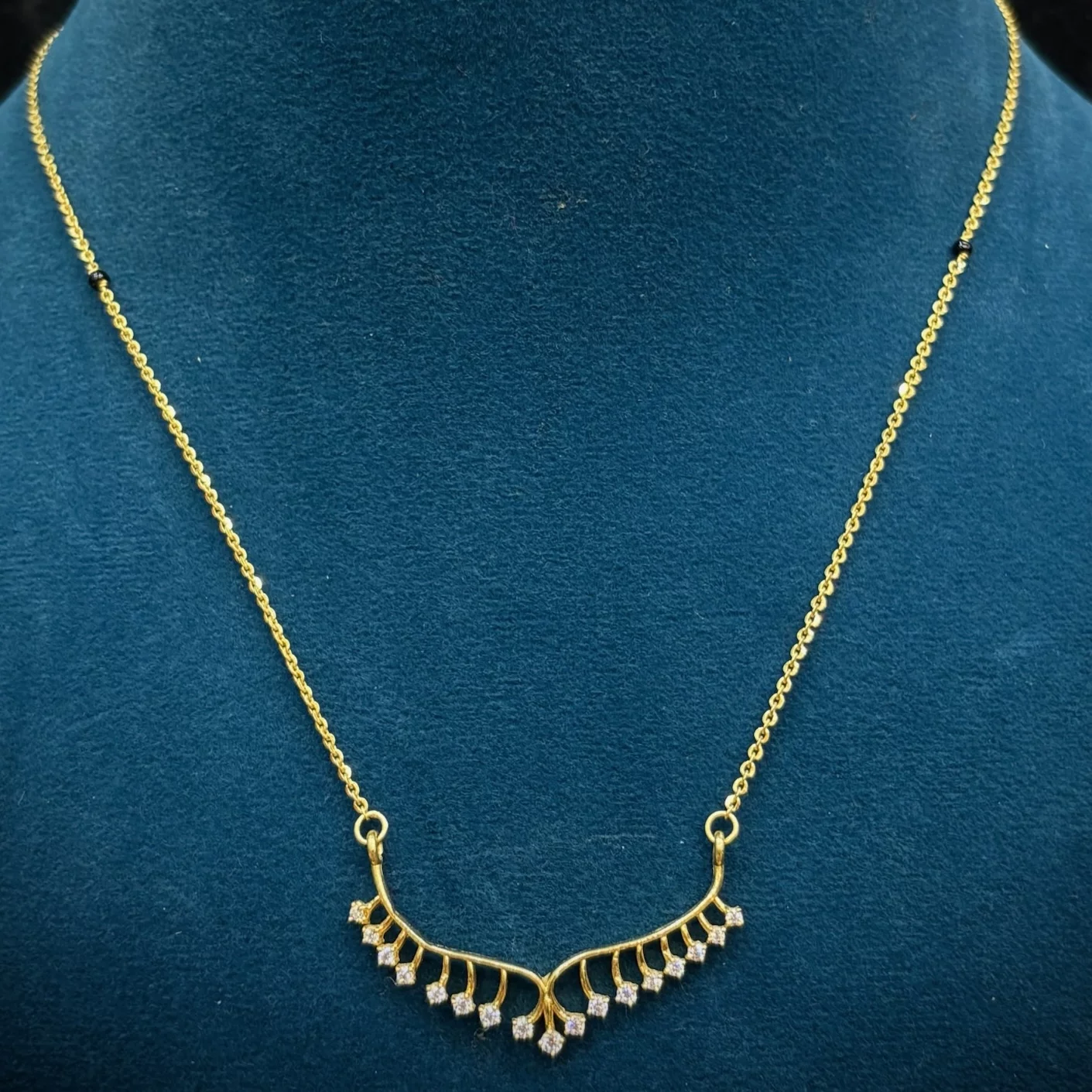 Unique Black Beads Chain