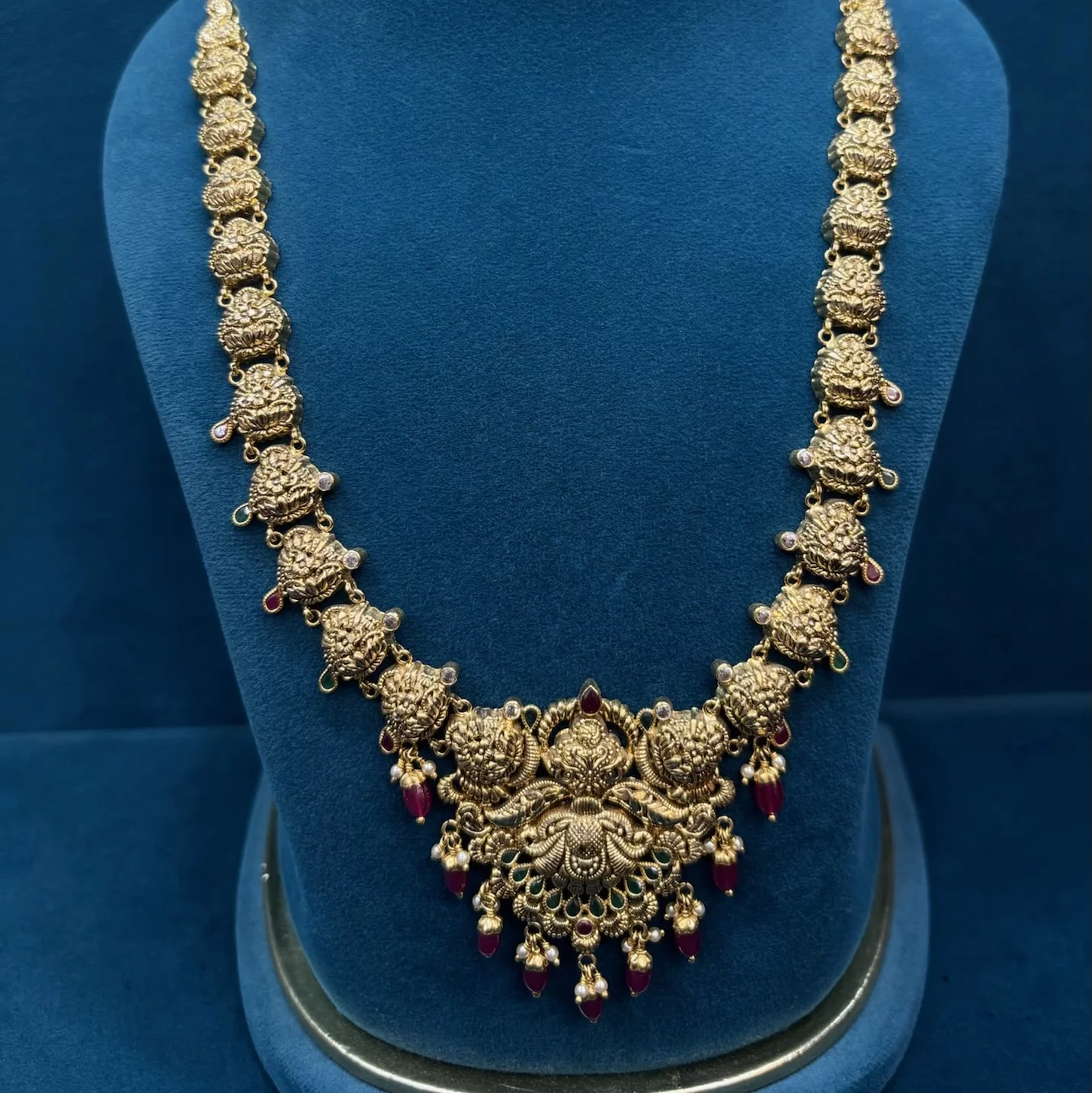 Gold Antique Haaram