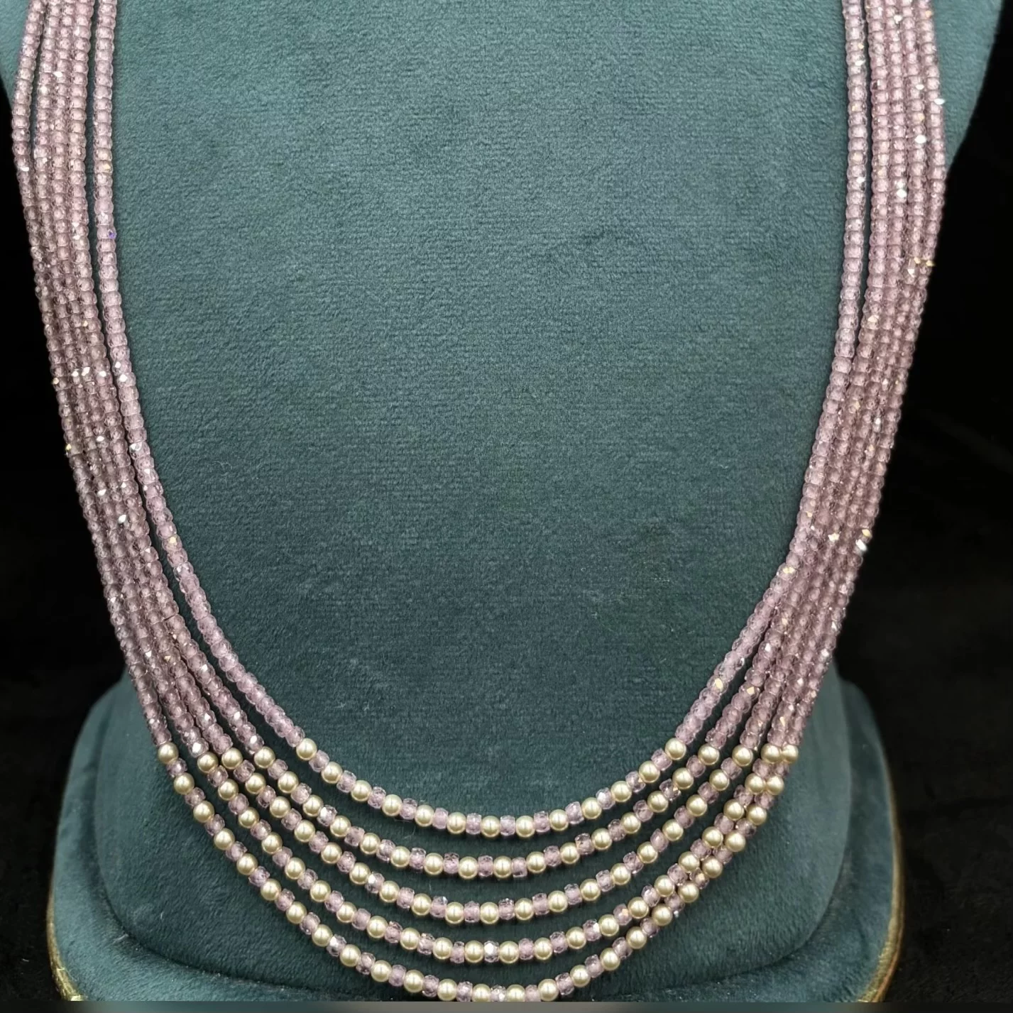 Ice crushed beads
