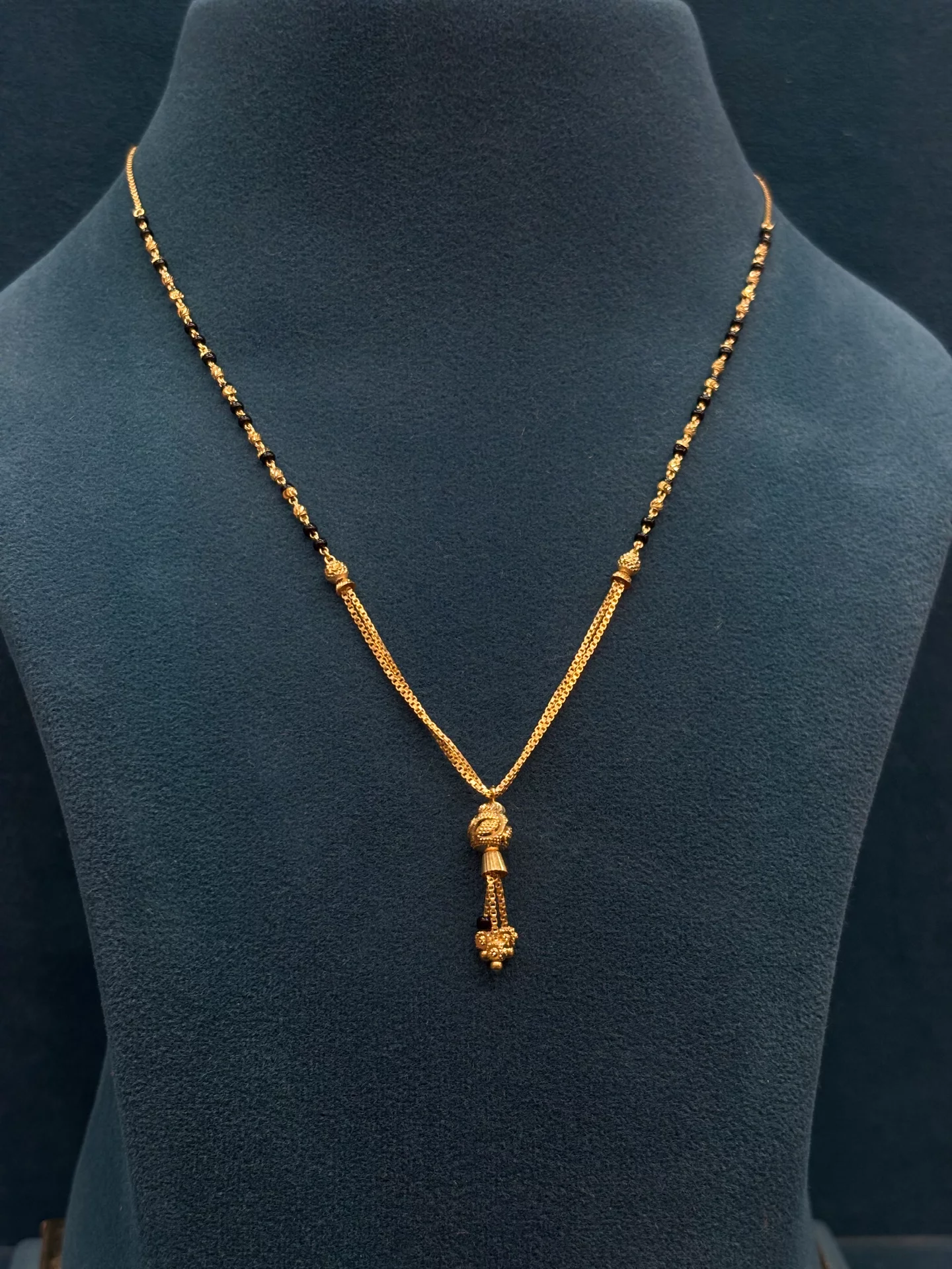 Black Beads Chain
