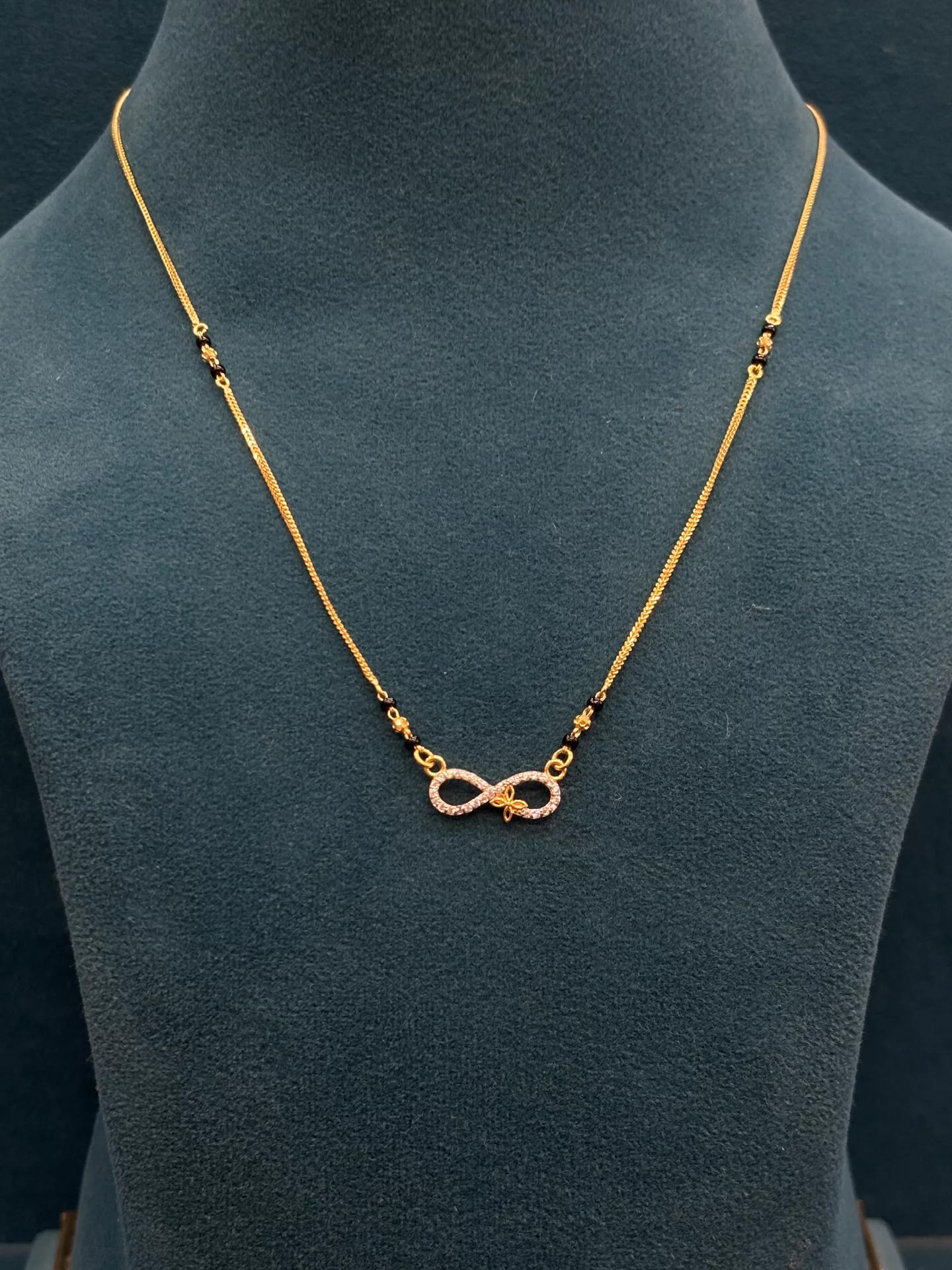 Black Beads Chain