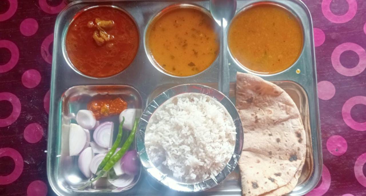 Jai Shri Mahankal Bhojnalay Regular thali 60 ₹ | Jai Shri Mahankal Bhojnalay | 1 - Kailash Kuti Talawali Chanda Near Indian Petrol Pump Indore